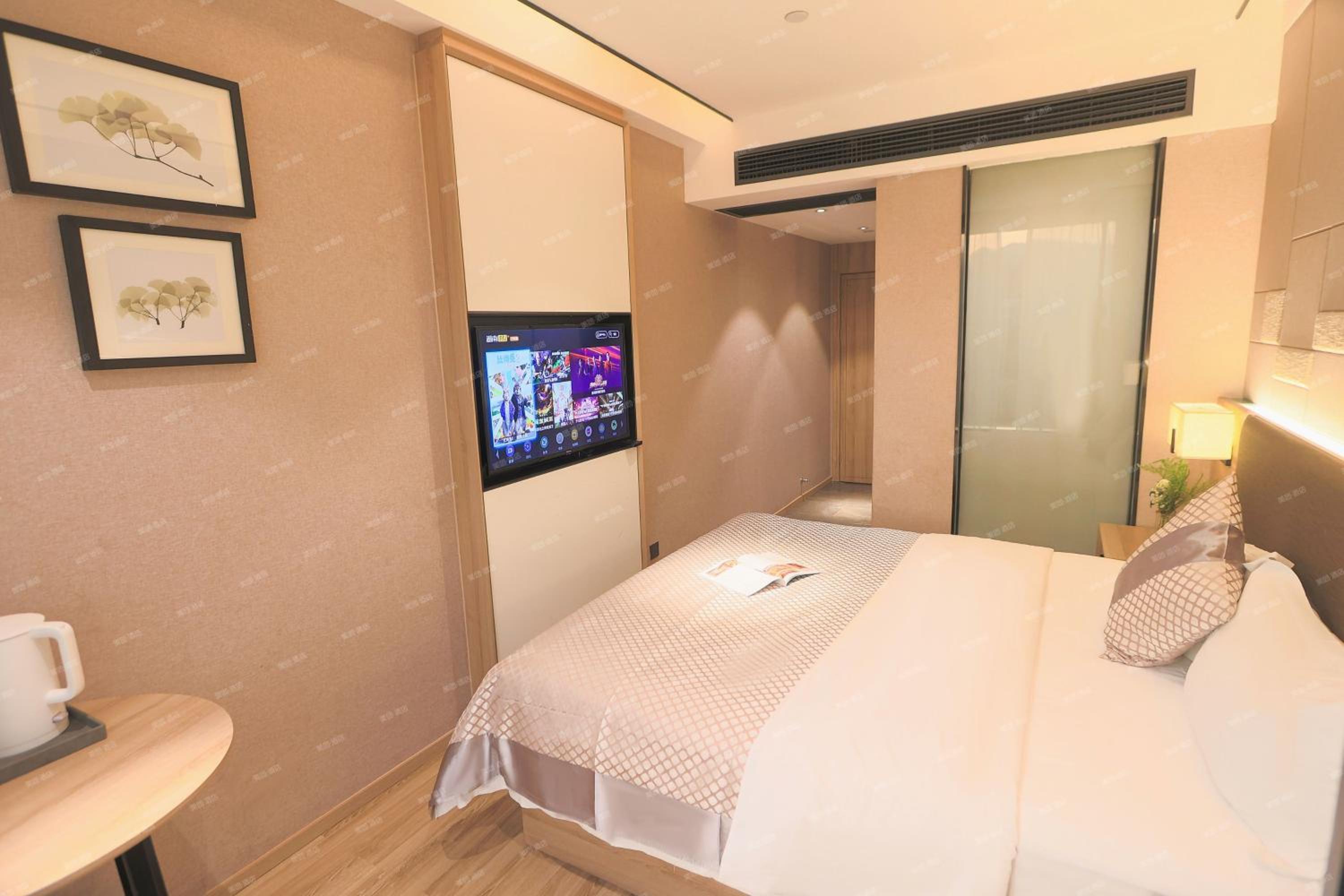 Elegant Double Room  photo 1