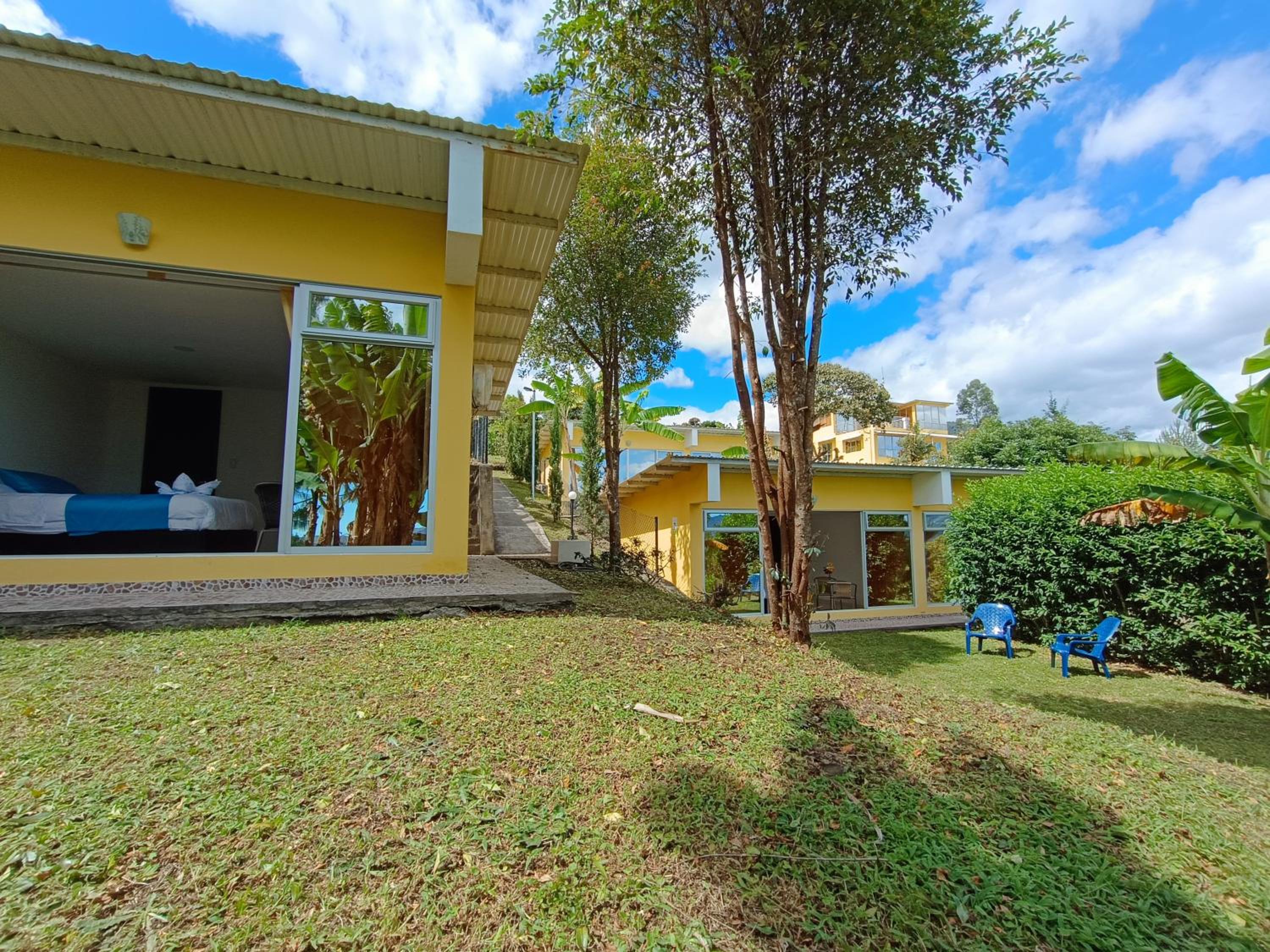 Quadruple Room with Garden View