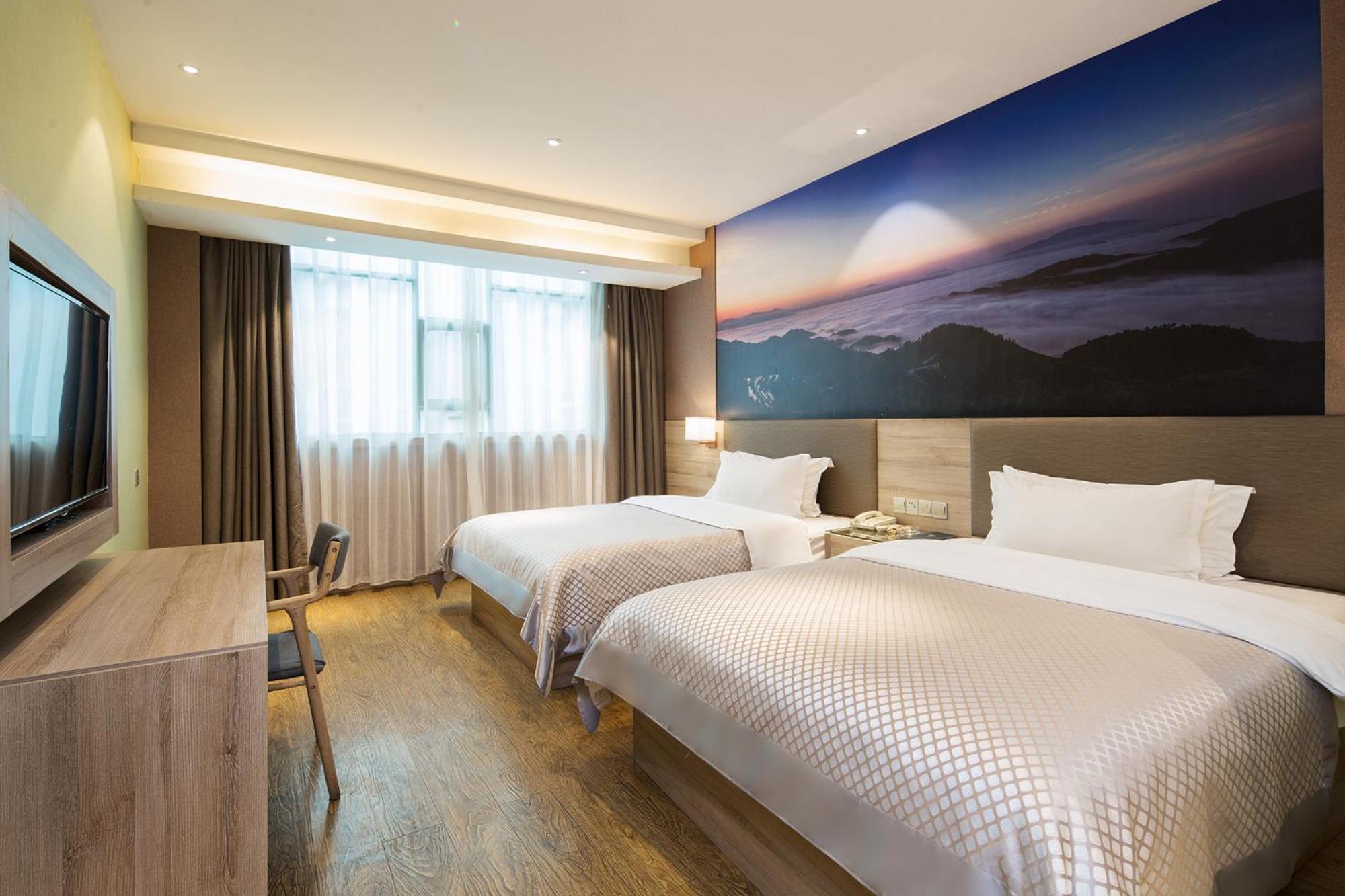 Business Twin Room 