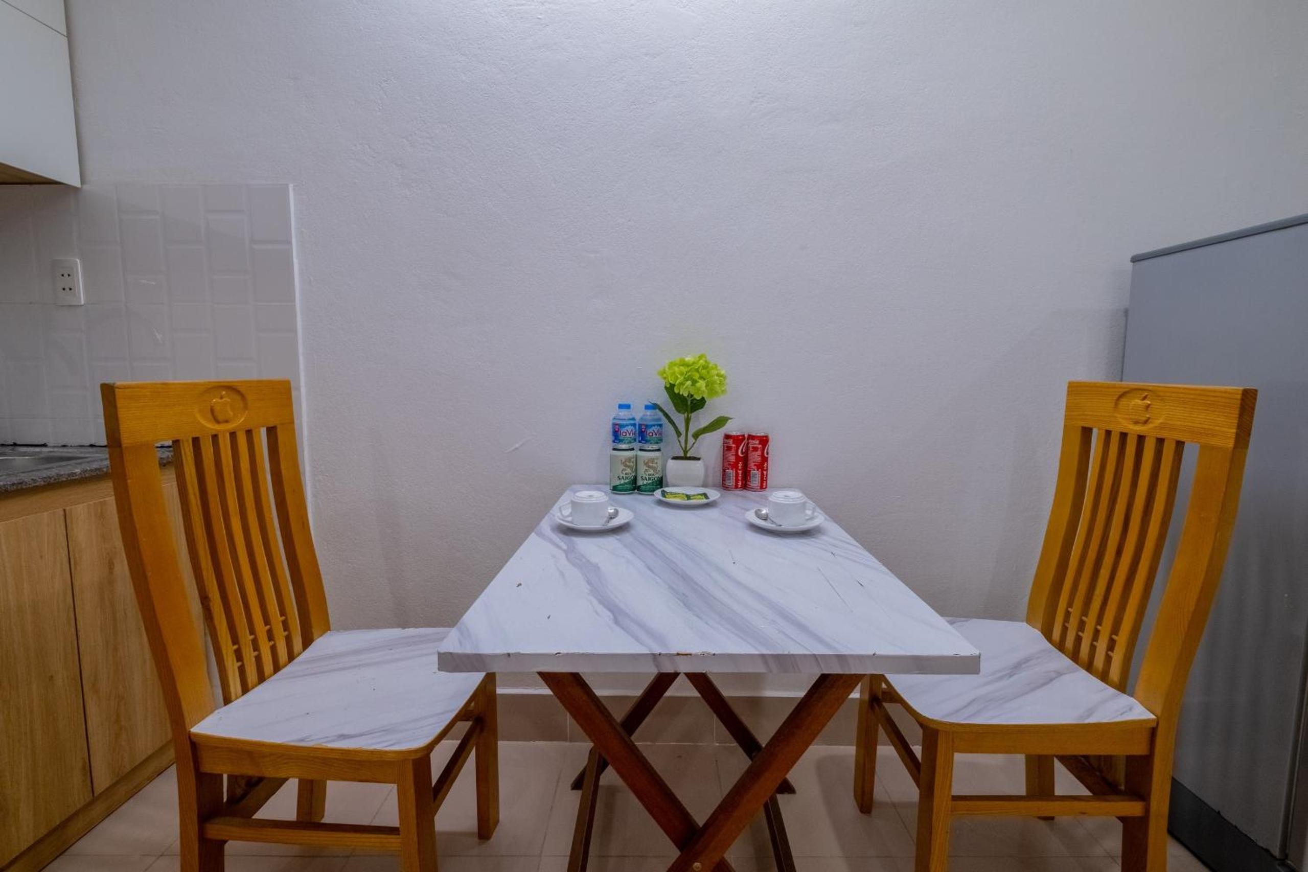 One-Bedroom Apartment - Photo 38