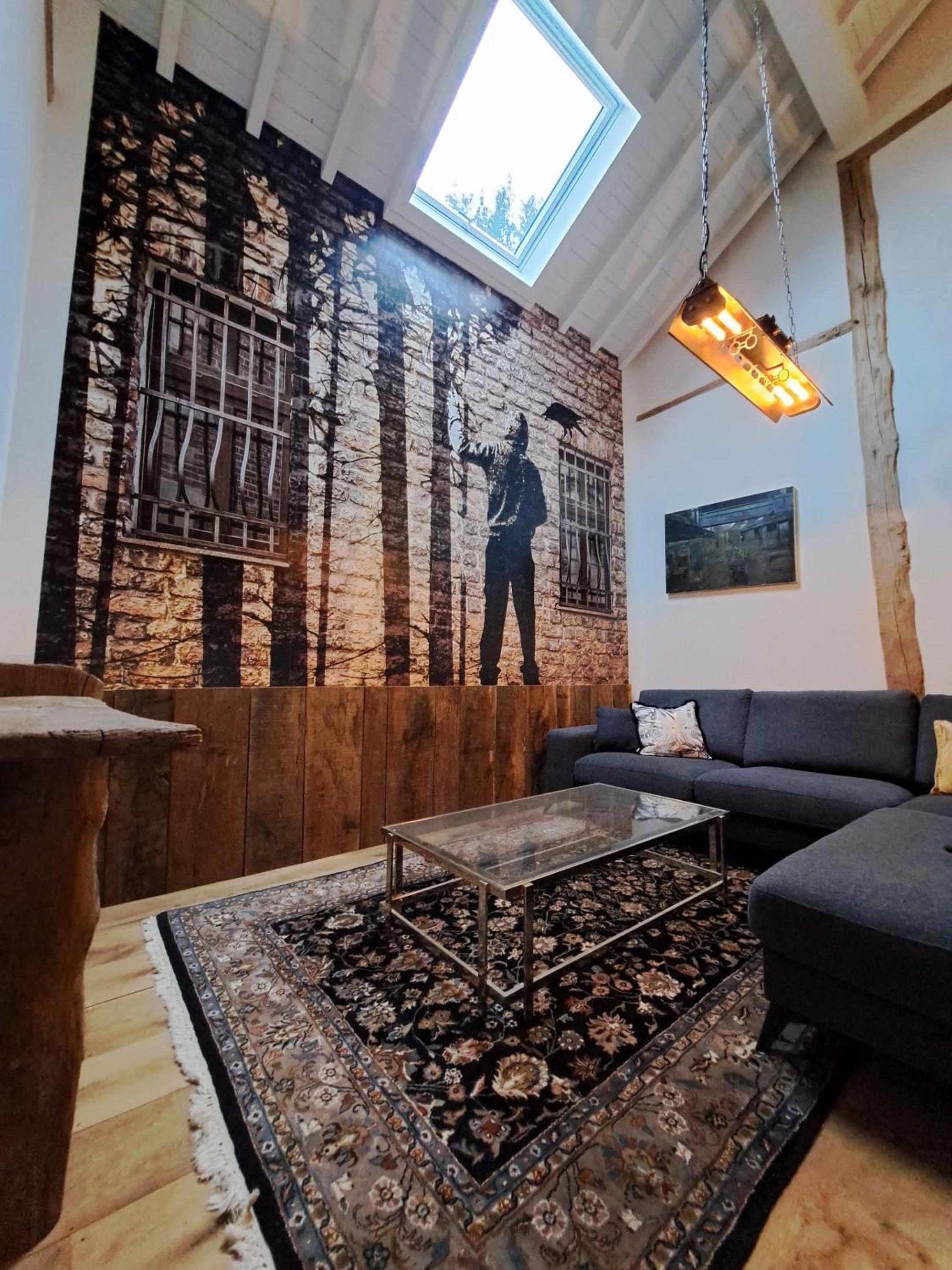 Villa photo 1
