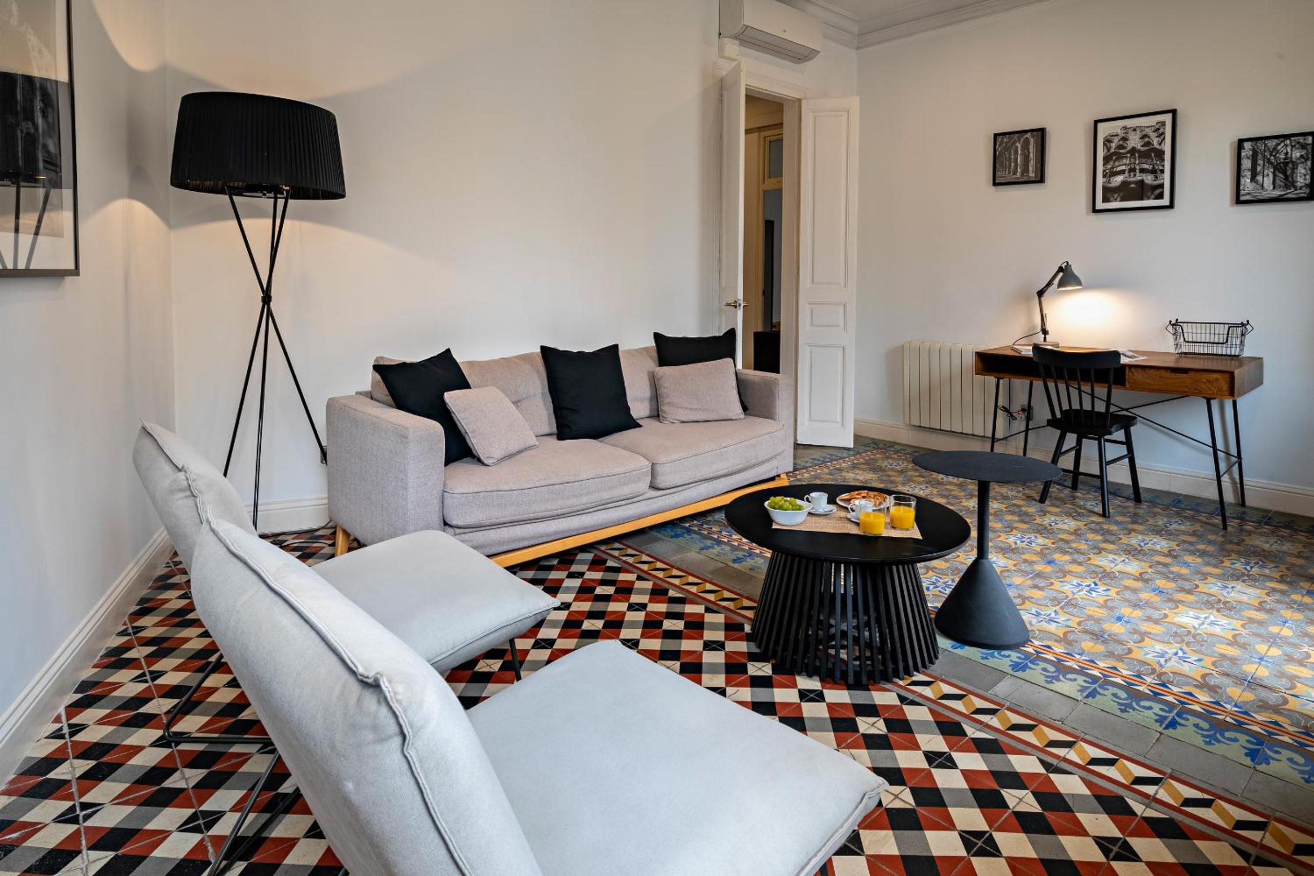 Apartamento con Balcón