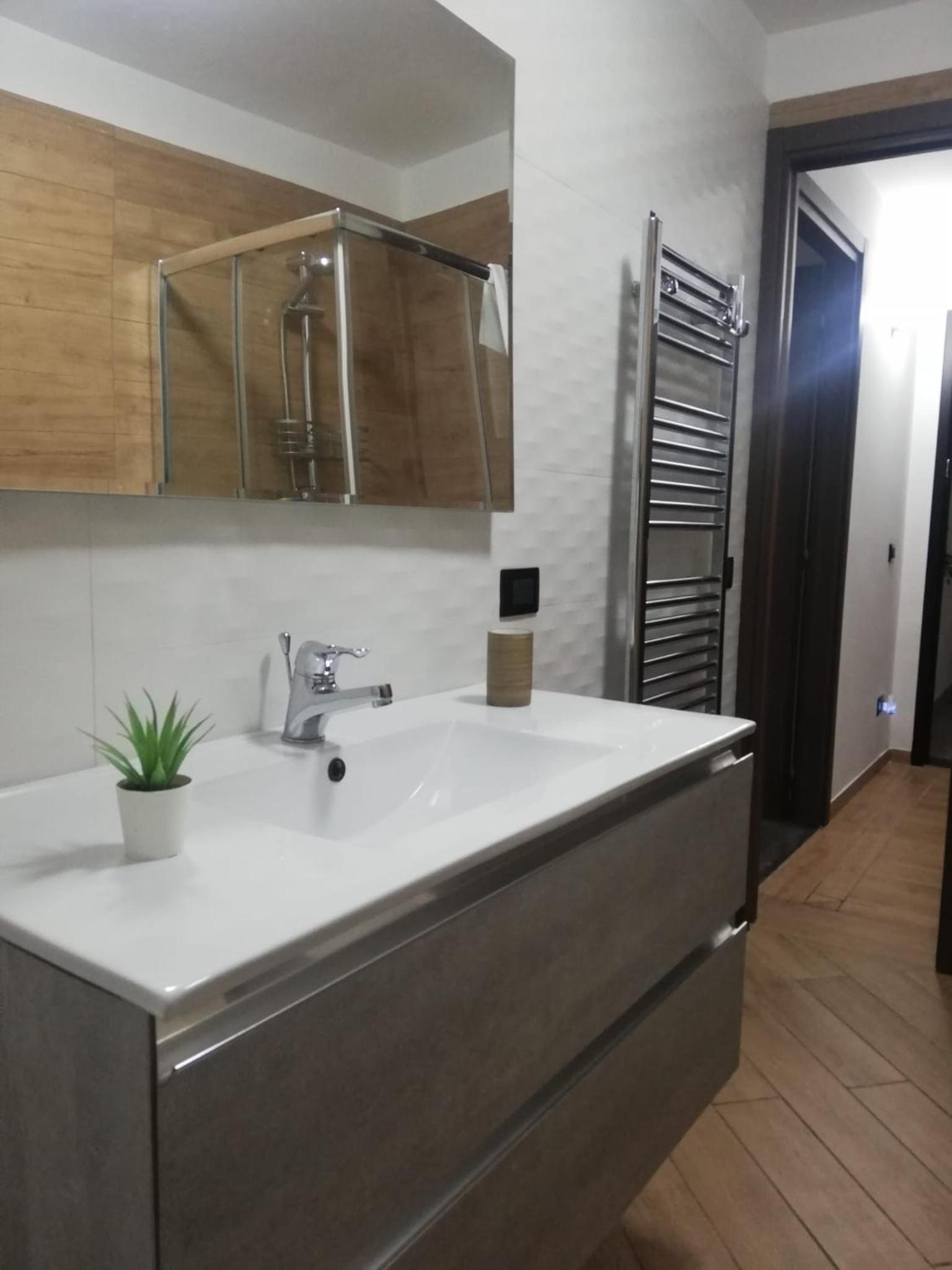 Two-Bedroom House - Photo 14