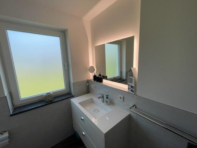 Apartment - Ground Floor photo 2