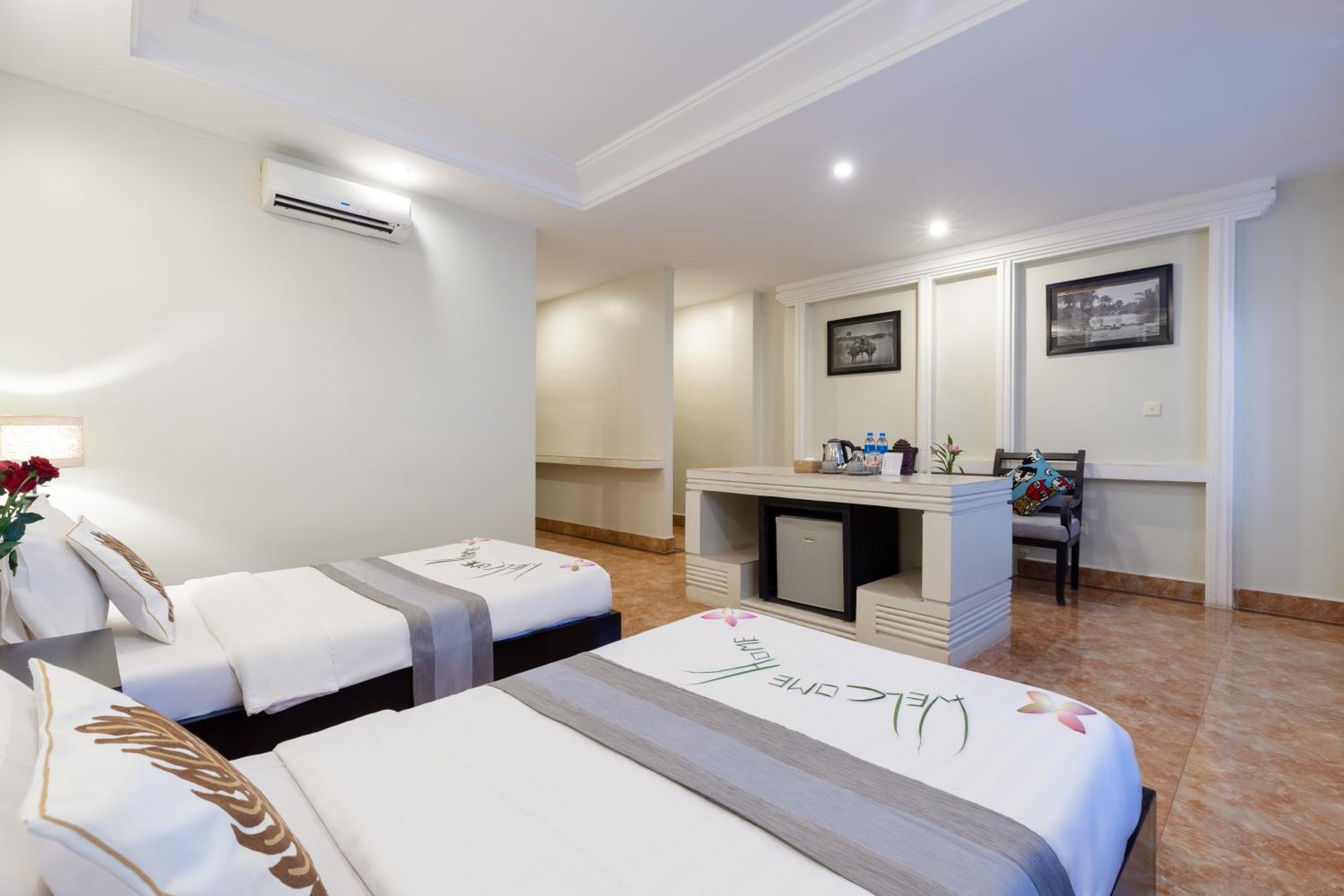 Deluxe Twin Room photo 2