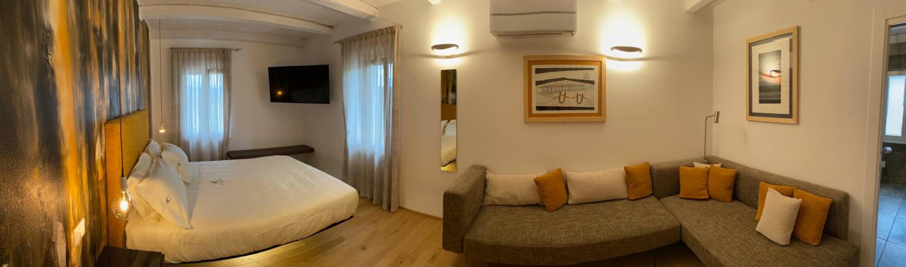 Deluxe Queen Room photo 3