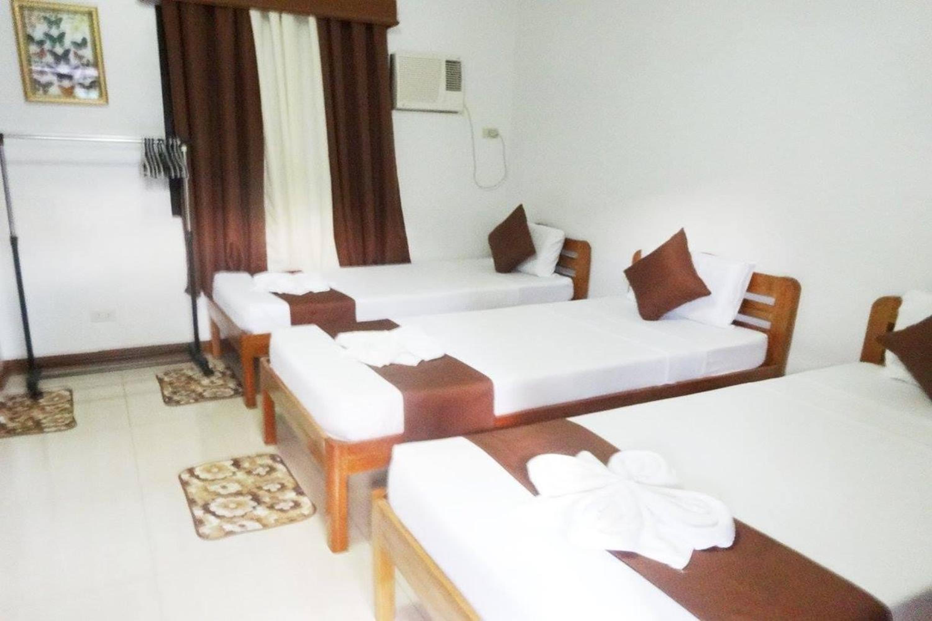 Triple Room - Photo 3