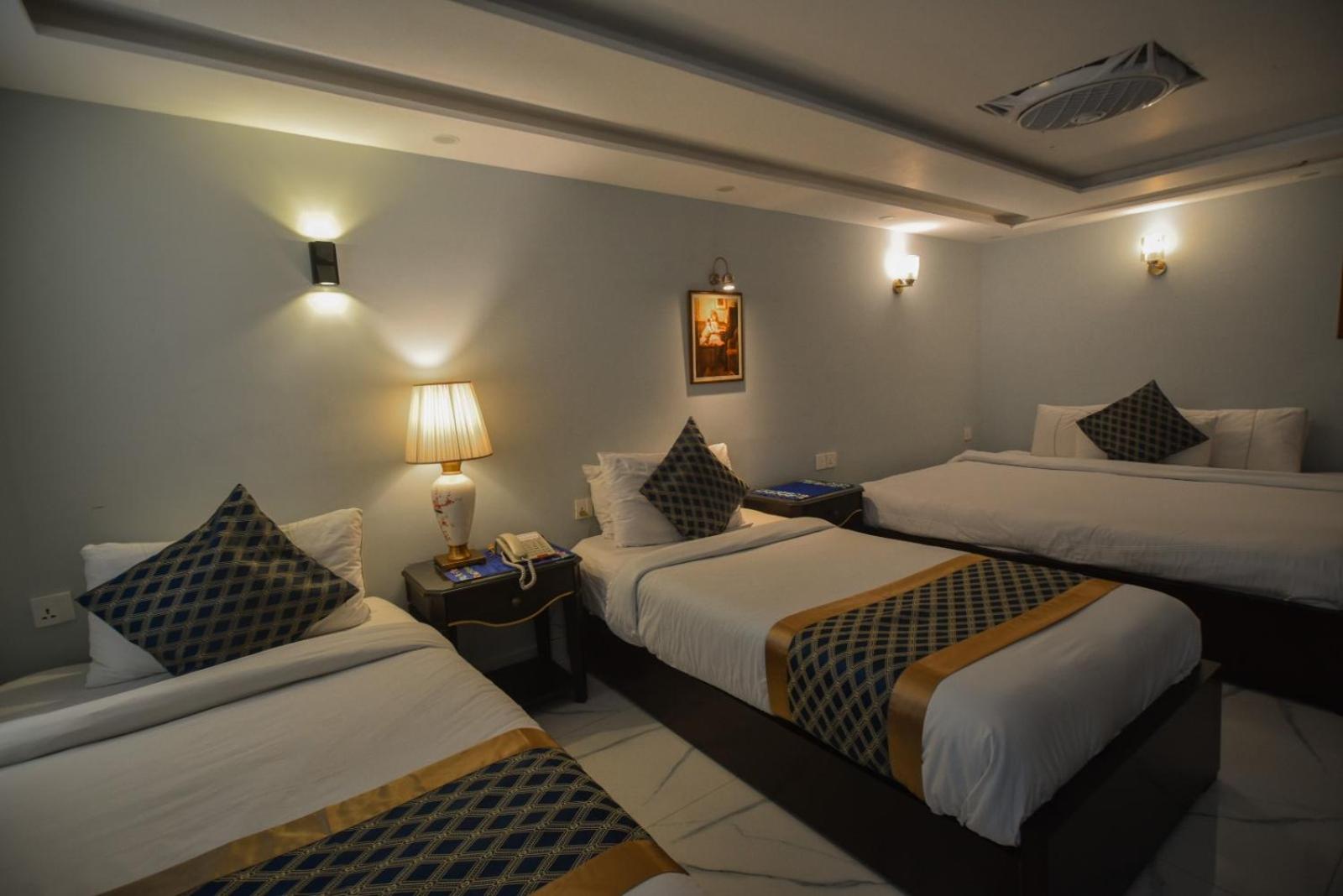 Deluxe Quadruple Room