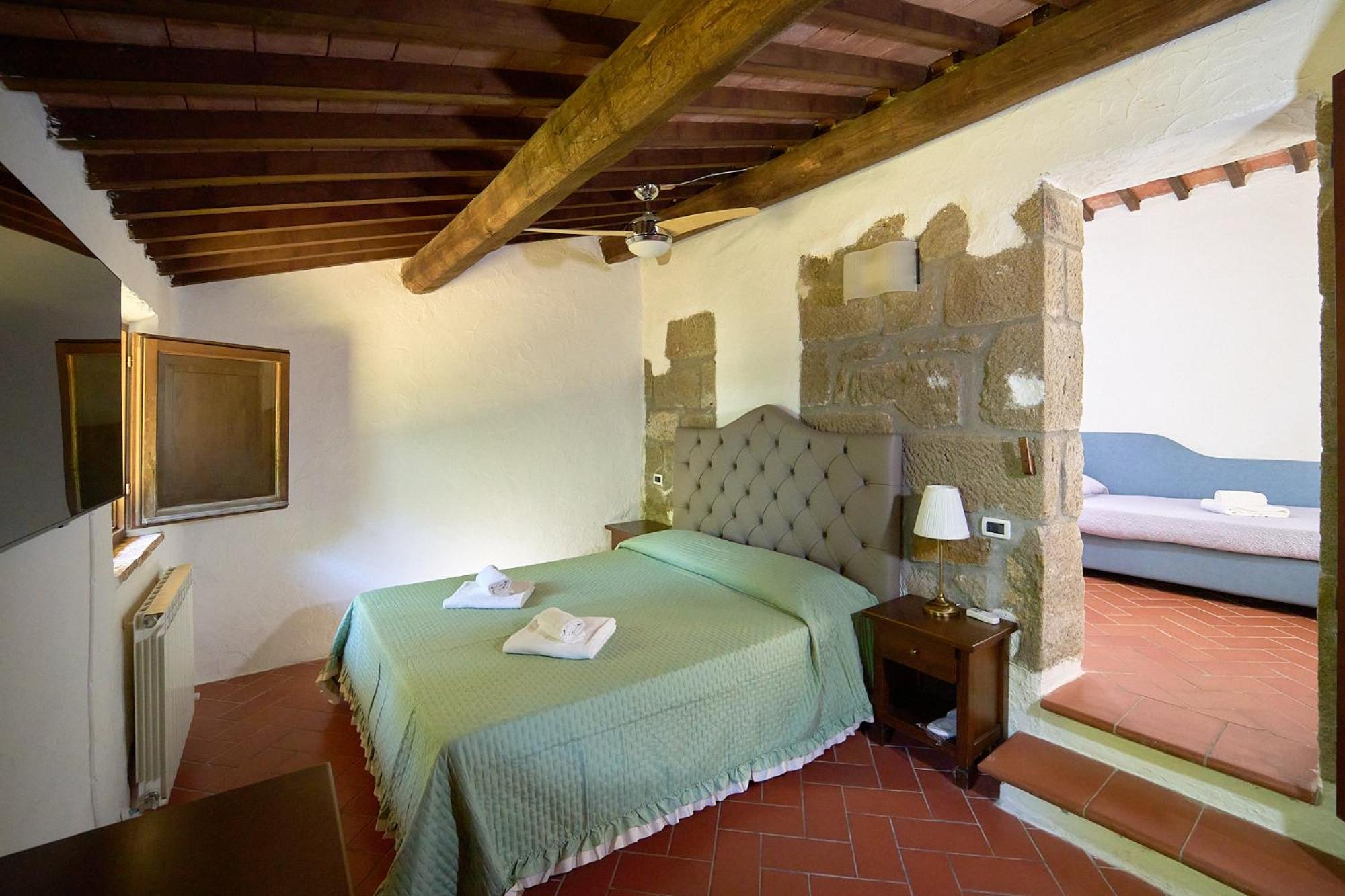 Triple Room