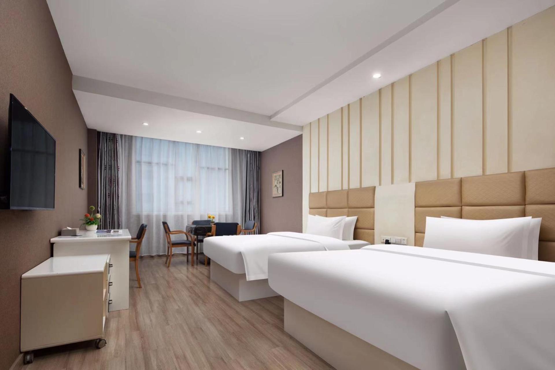 Business Twin Room  photo 3