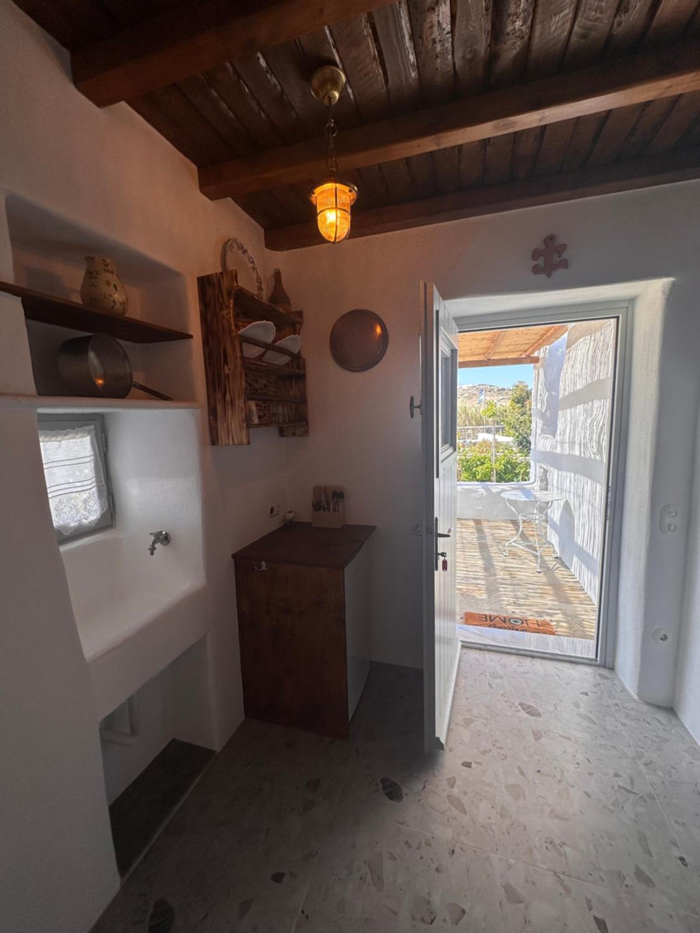 Double Room with Private Bathroom photo 3