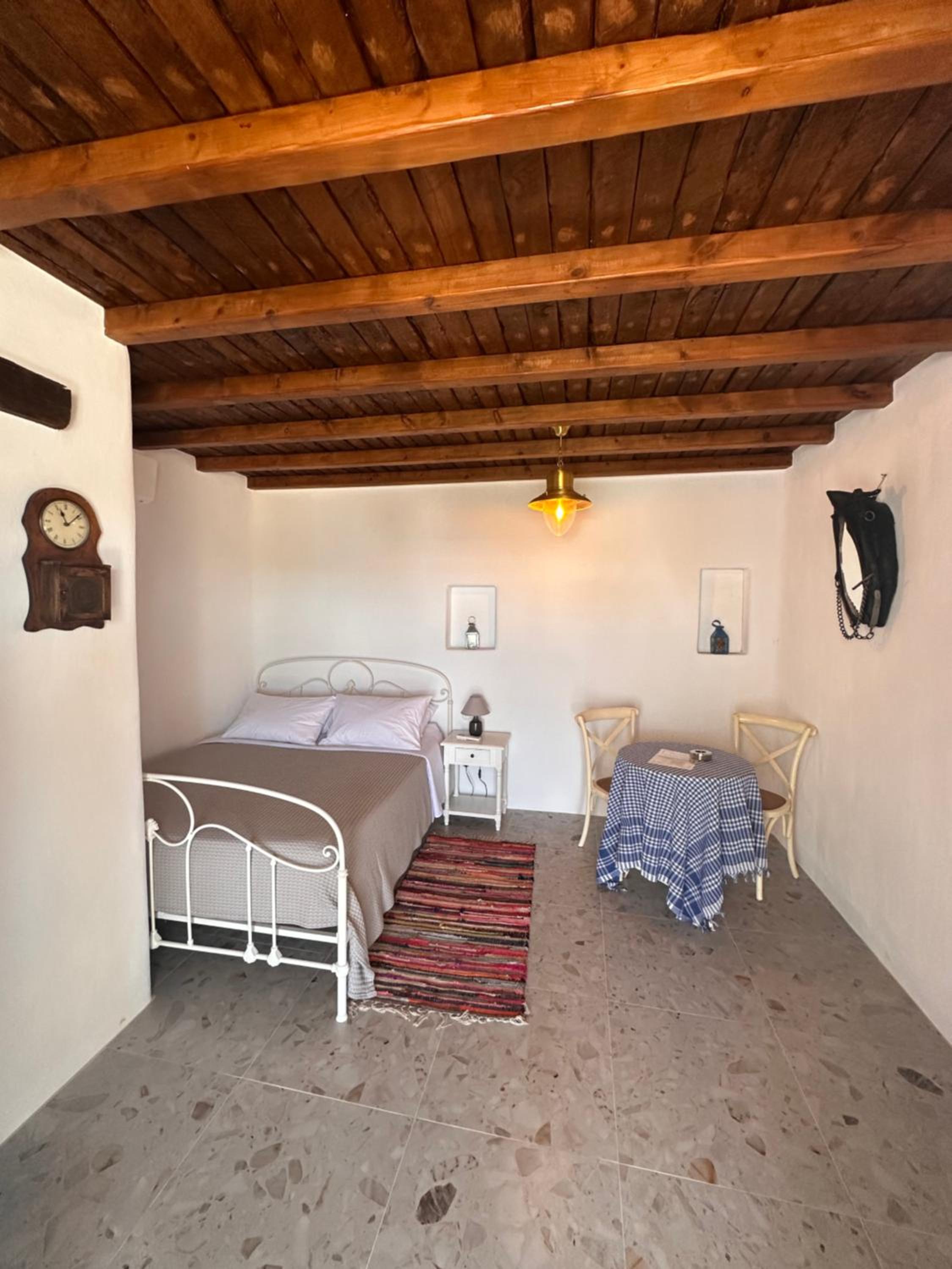 Double Room with Private Bathroom photo 1
