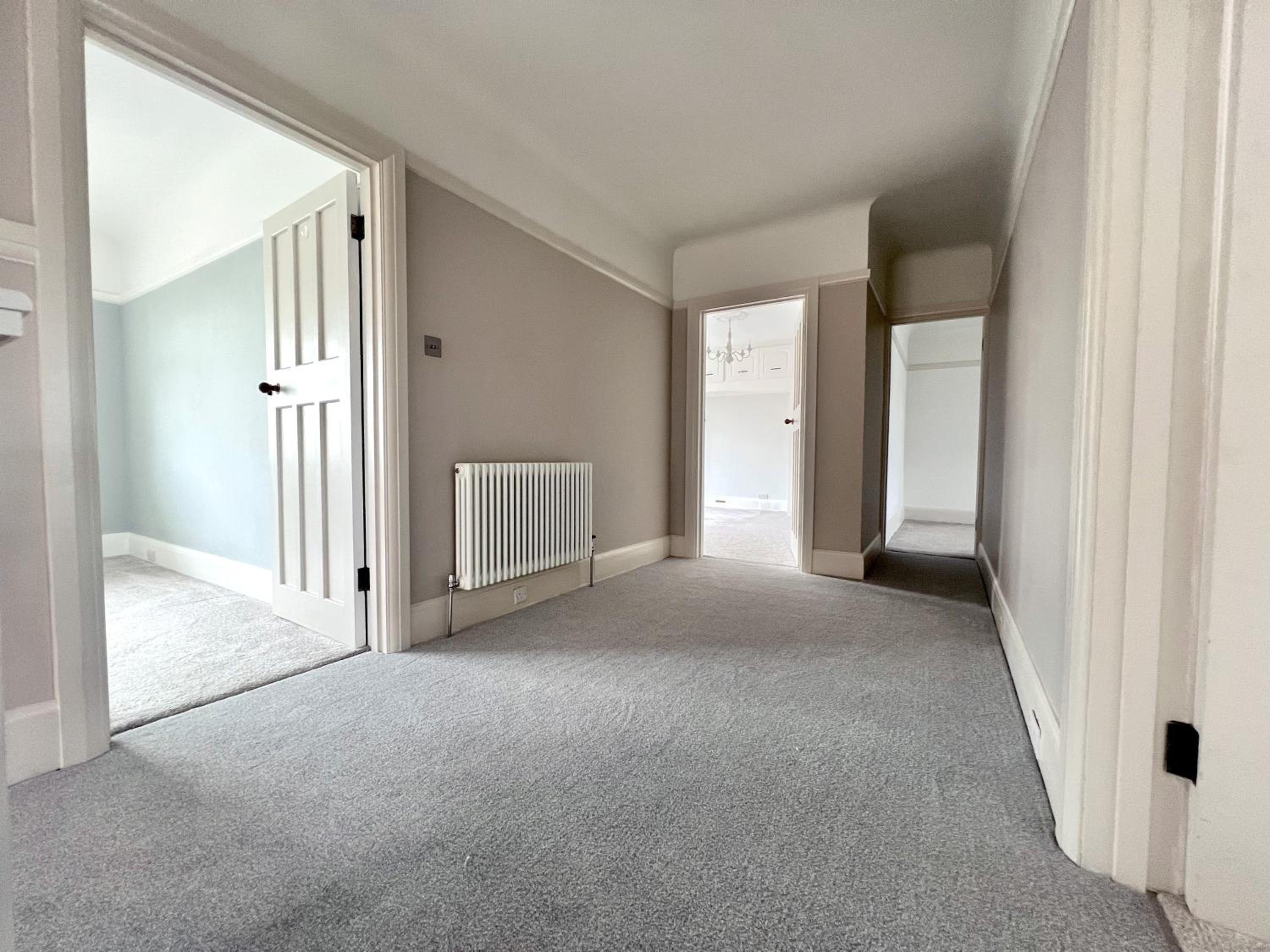 Four-Bedroom House photo 1