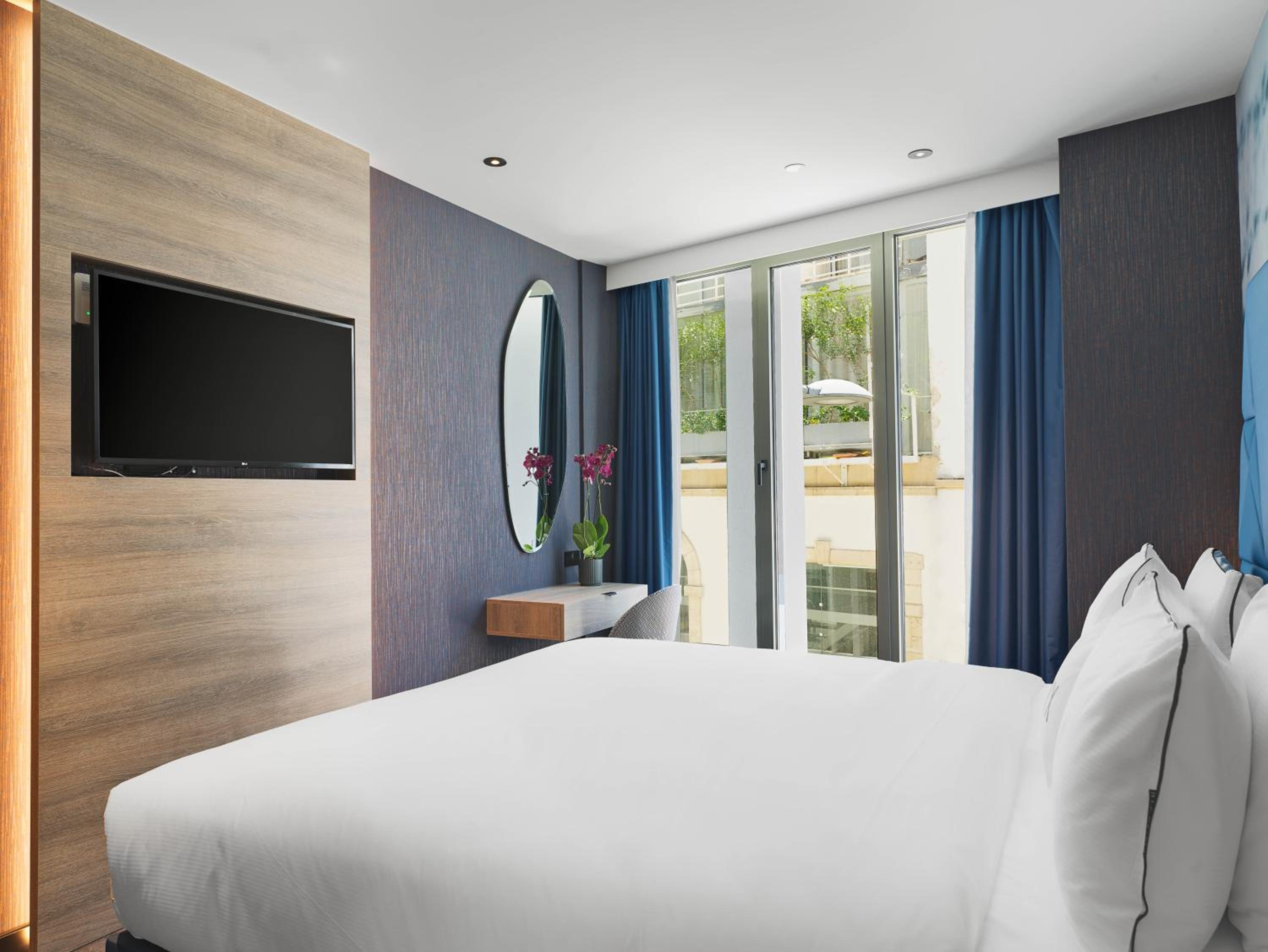 Superior Room Down to Earth photo 3