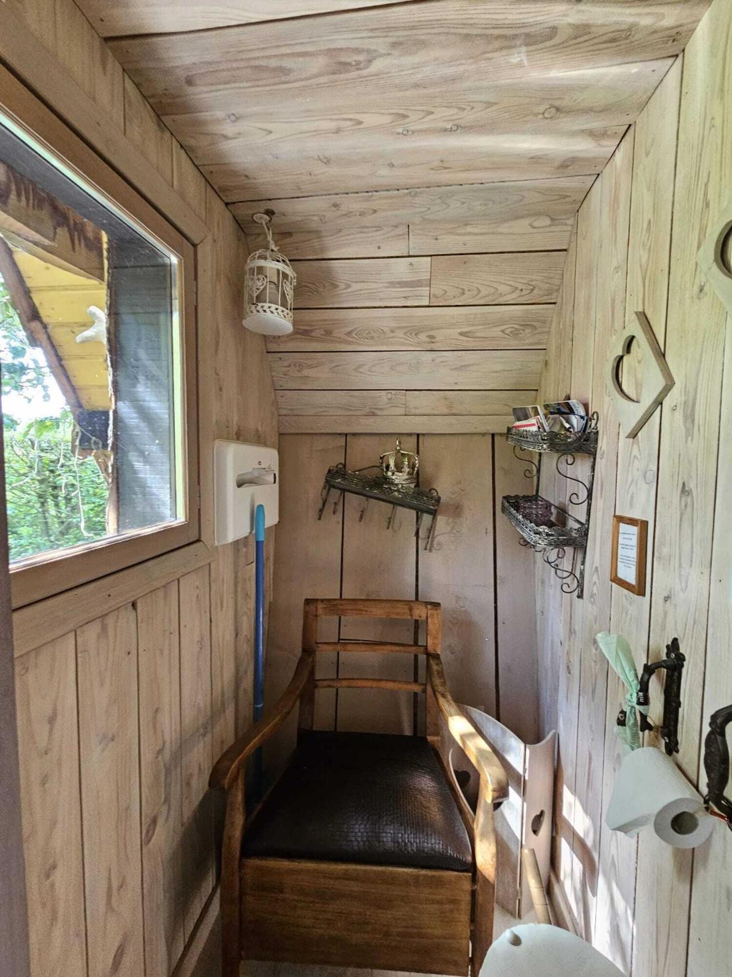 Double Room with Garden View - Photo 3