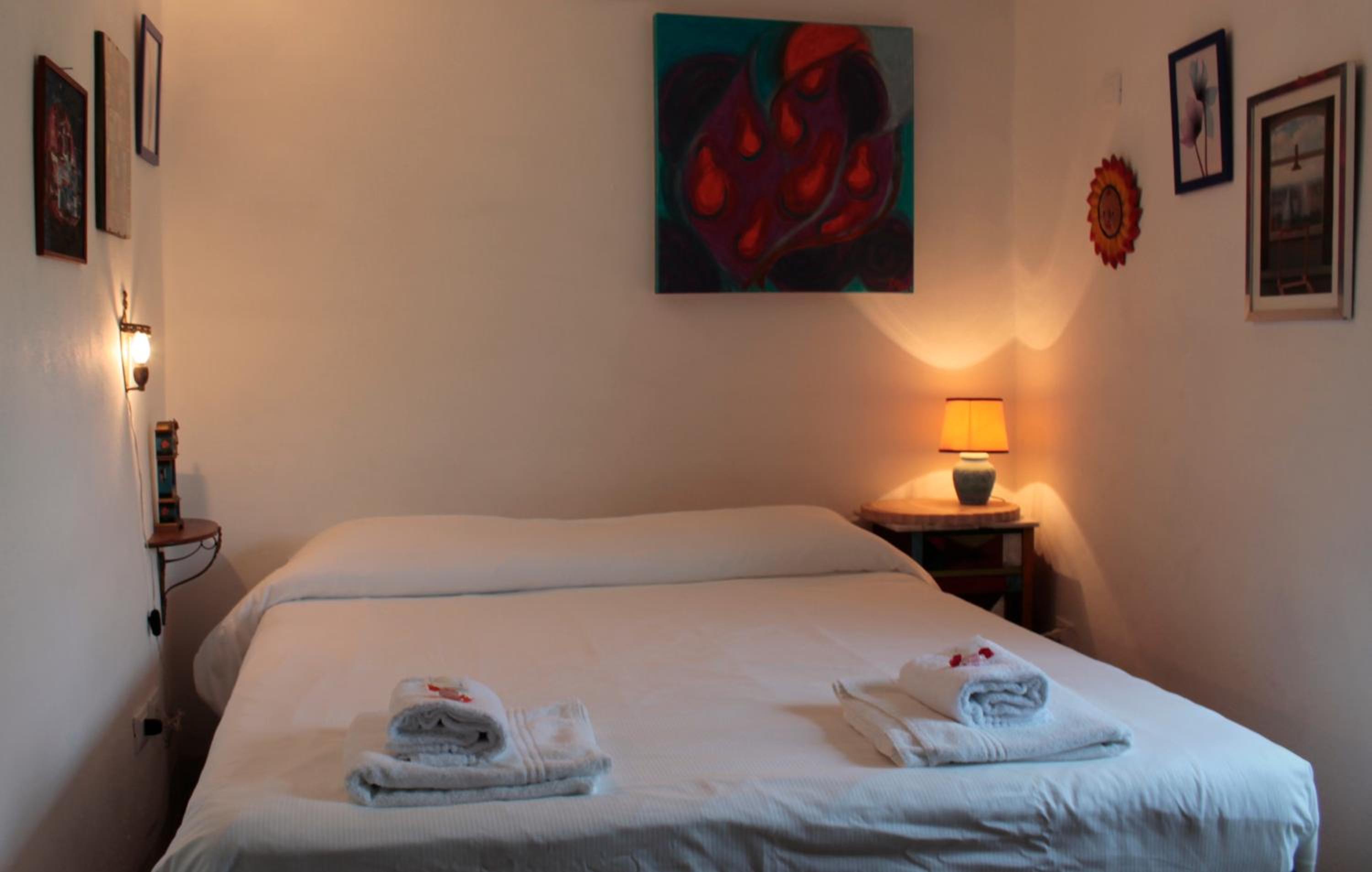 Three-Bedroom Apartment - Photo 25