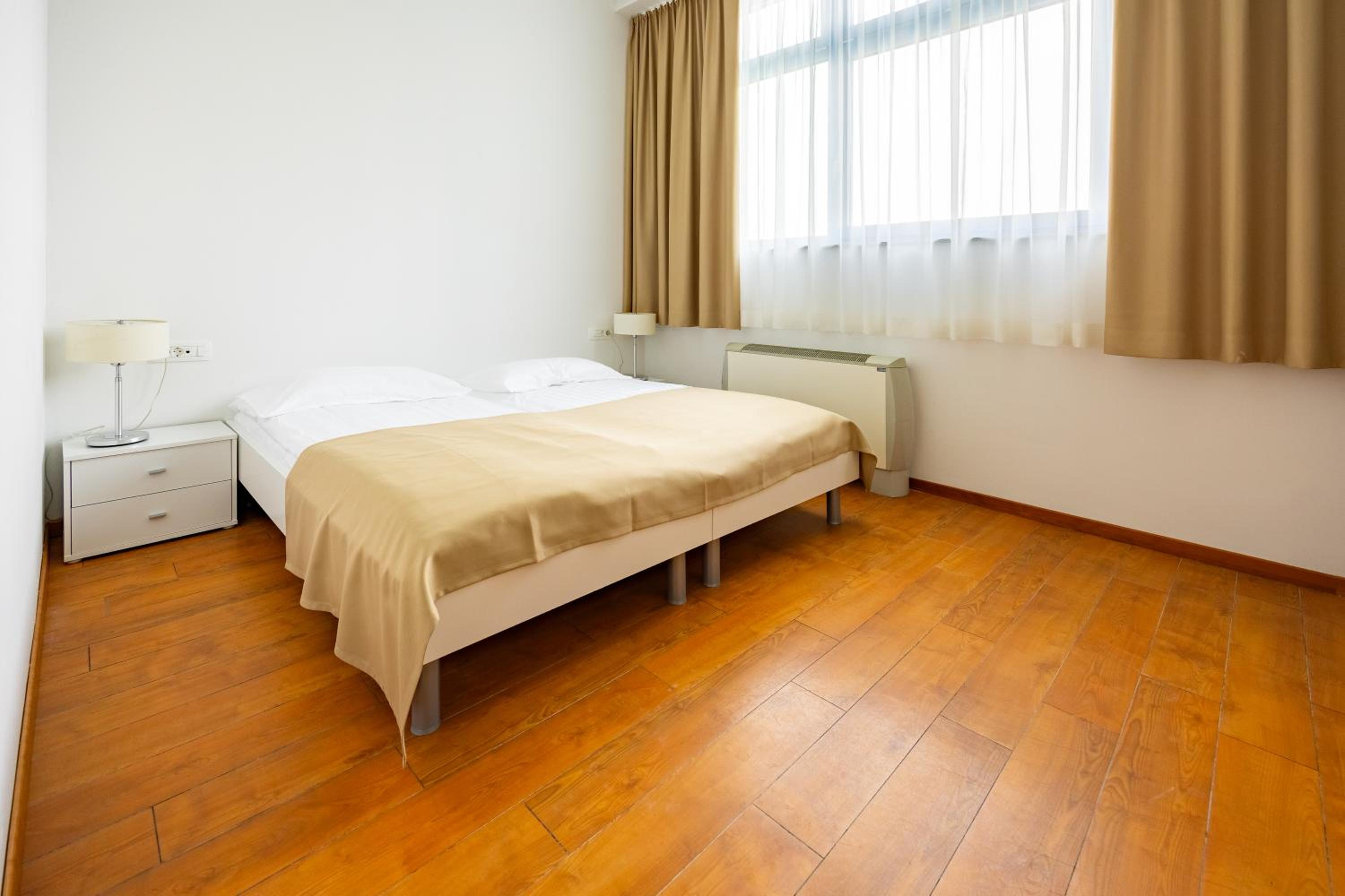 Standard Twin Room with Mountain View - Photo 22