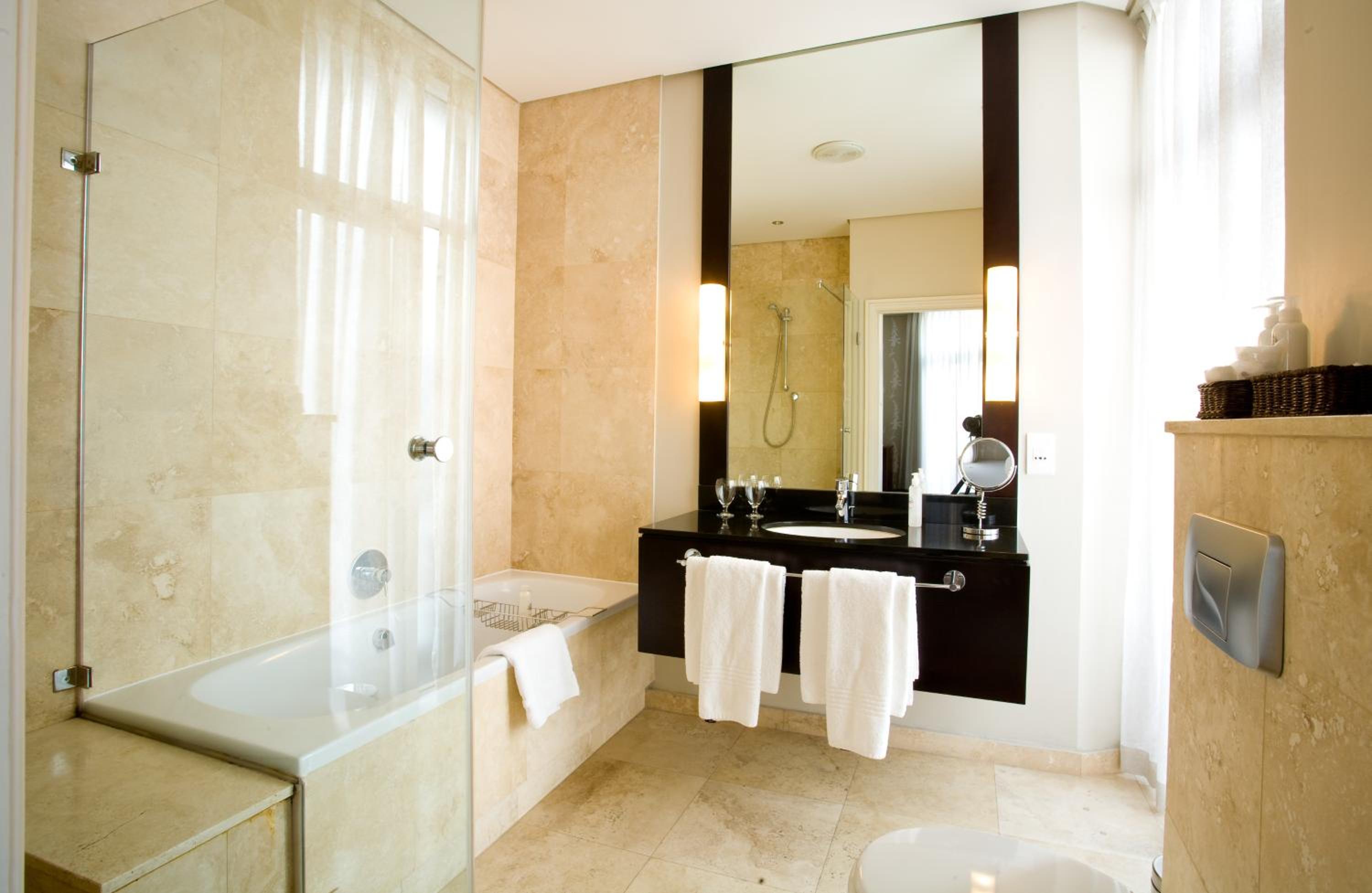 Sugar Daddy Suite - Photo 3