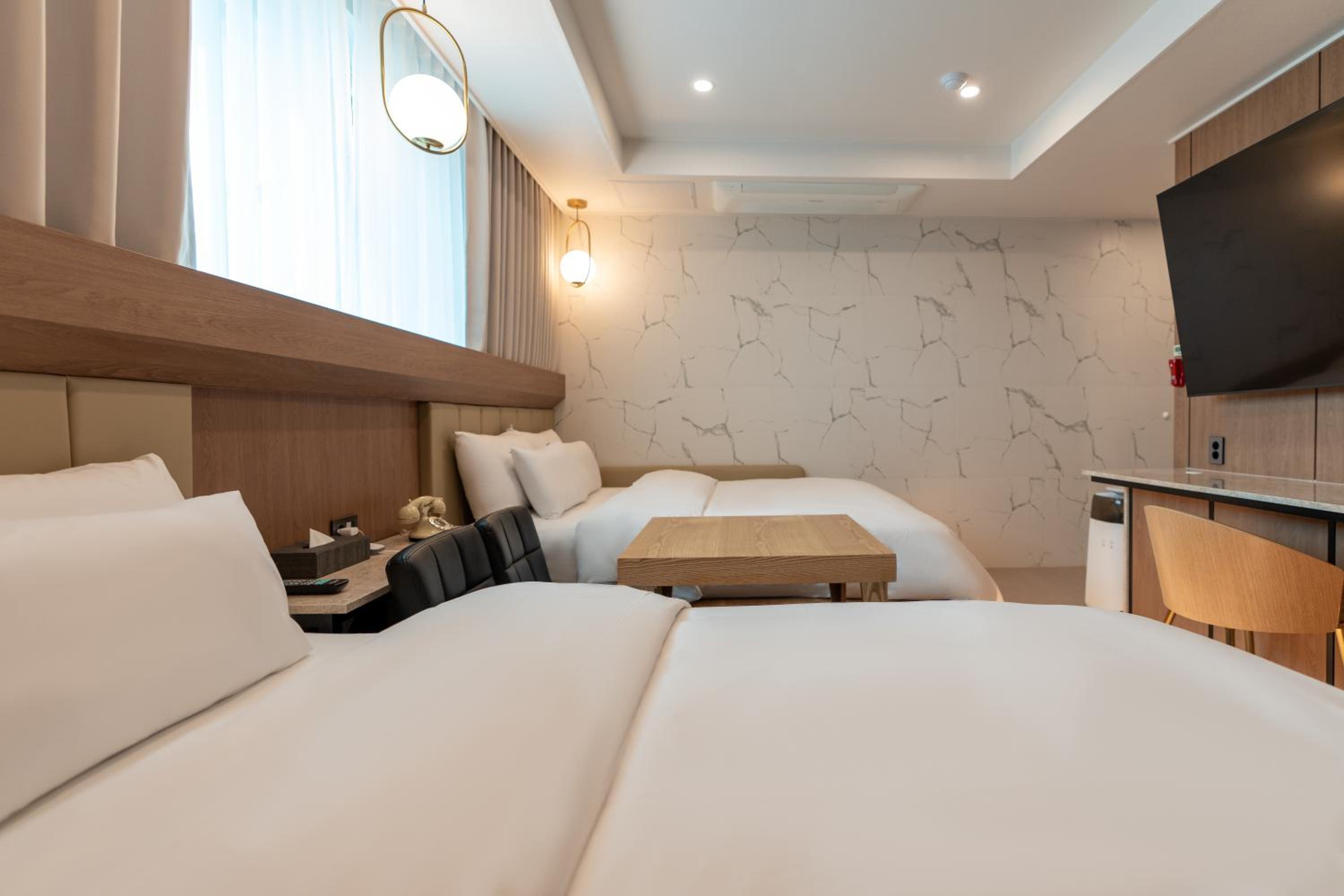 Family Suite - Photo 4