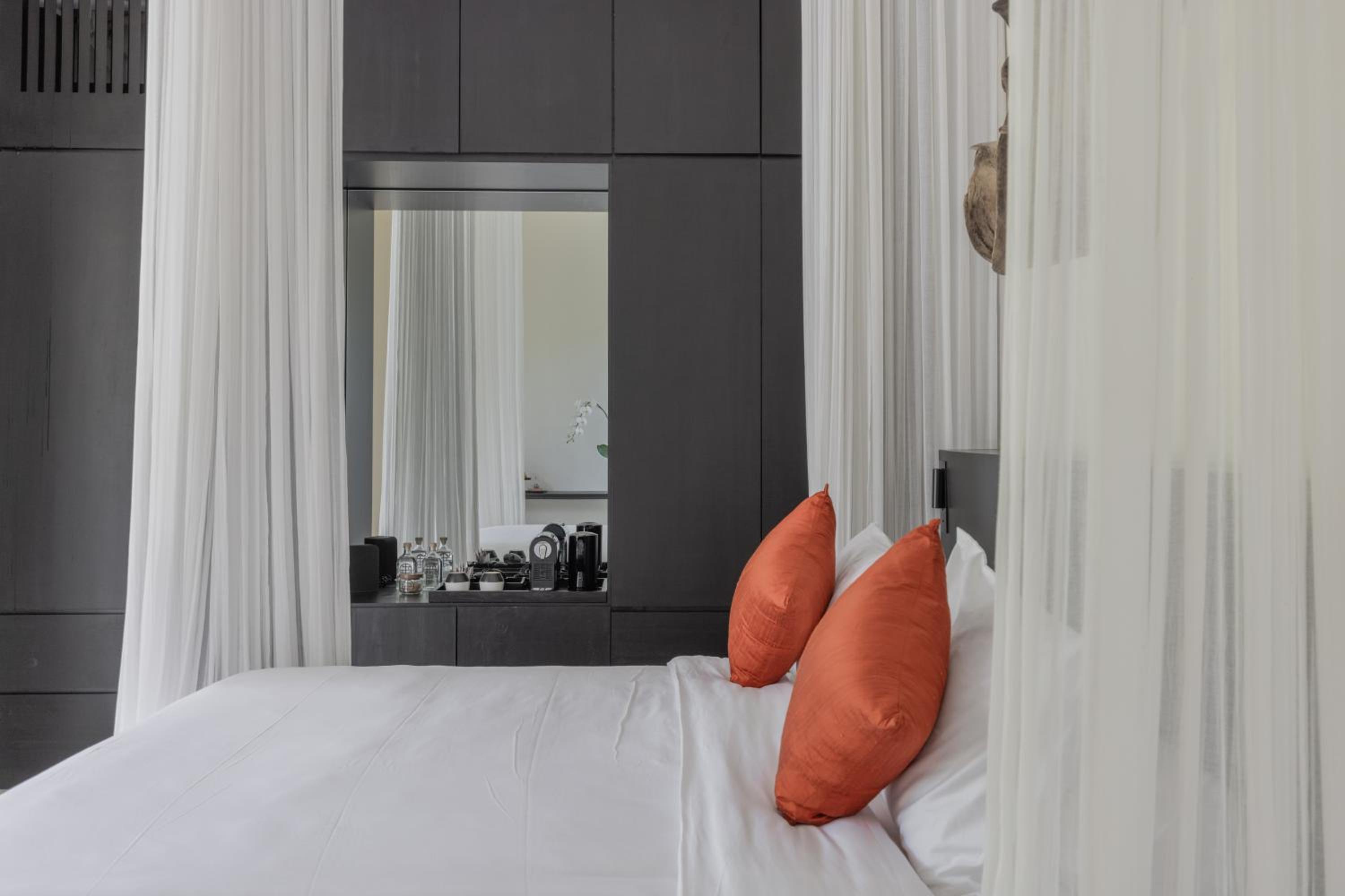 King Room with Garden View photo 2