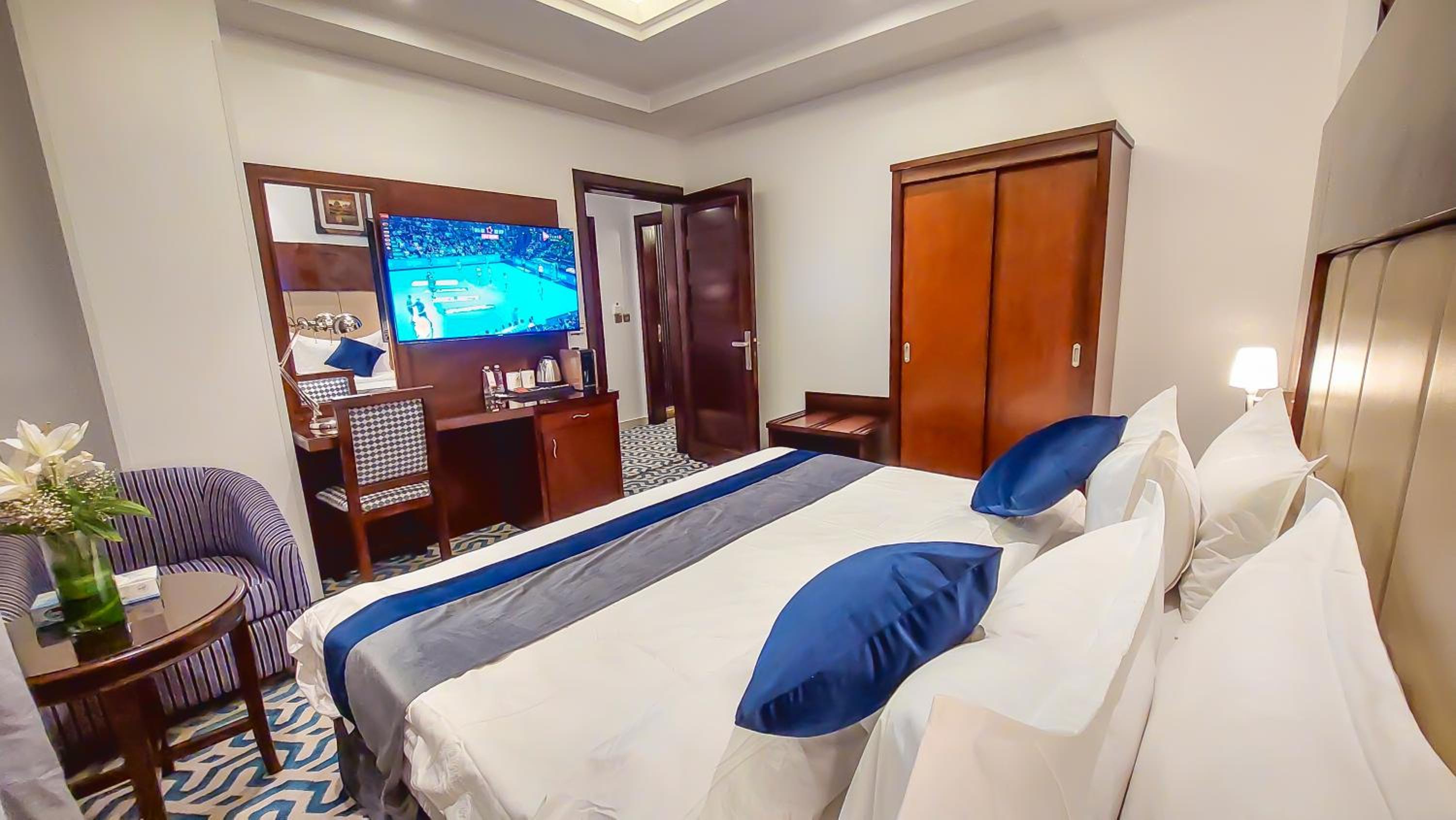 Available room