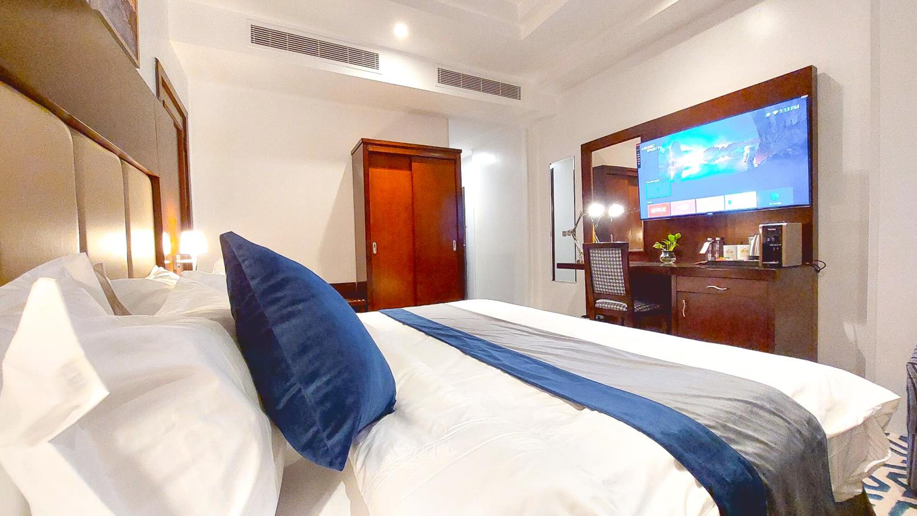 Available room