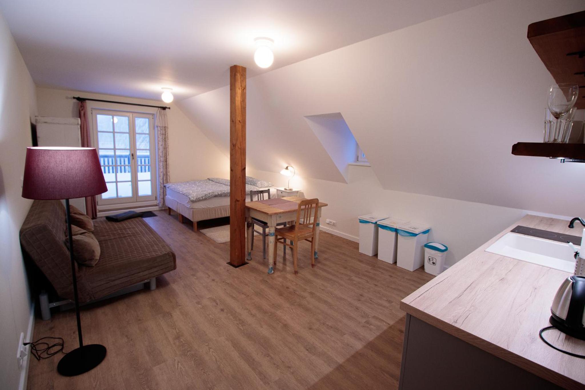 Deluxe Double Room (2 Adults + 1 Child)