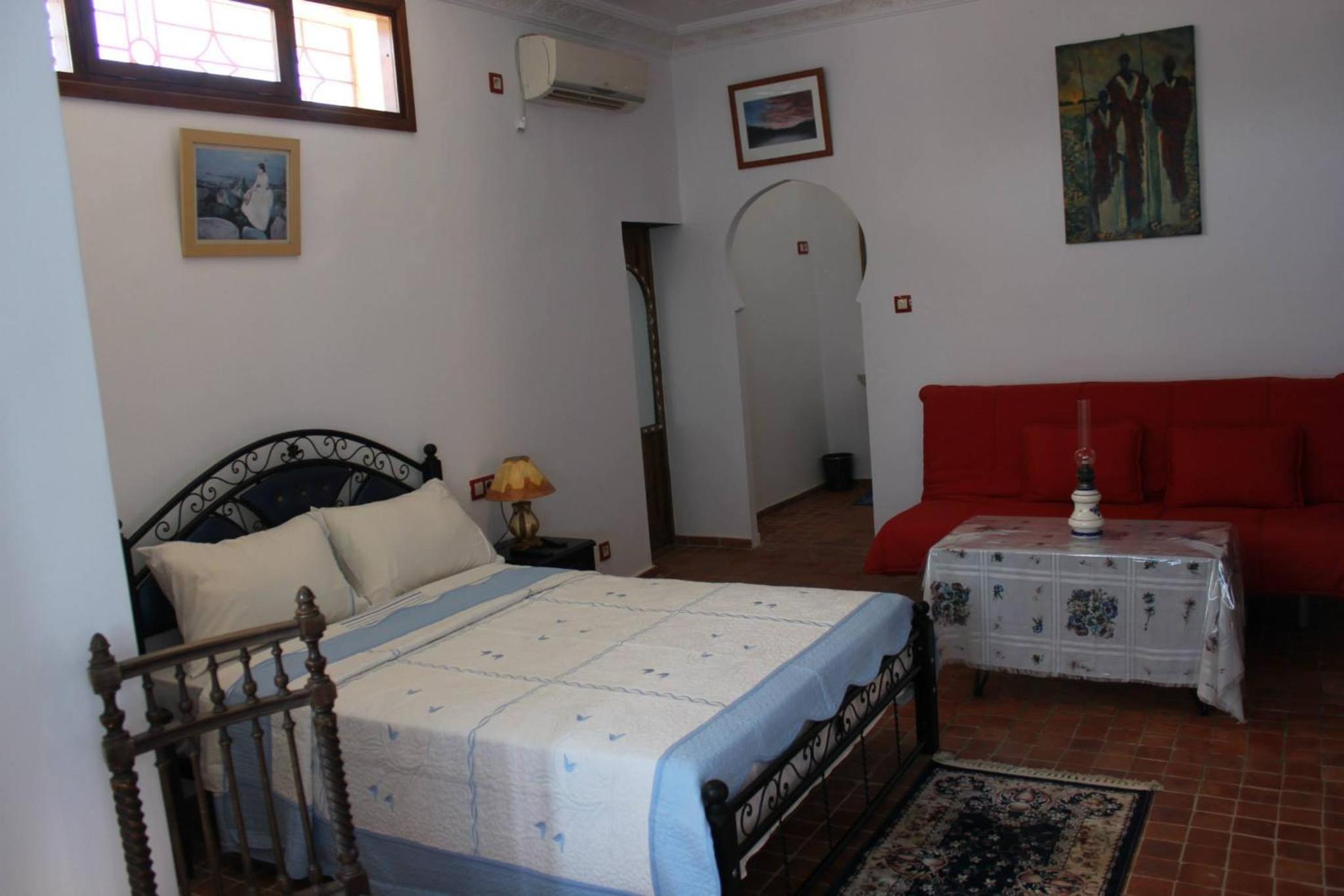 Standard Double Room - Photo 3