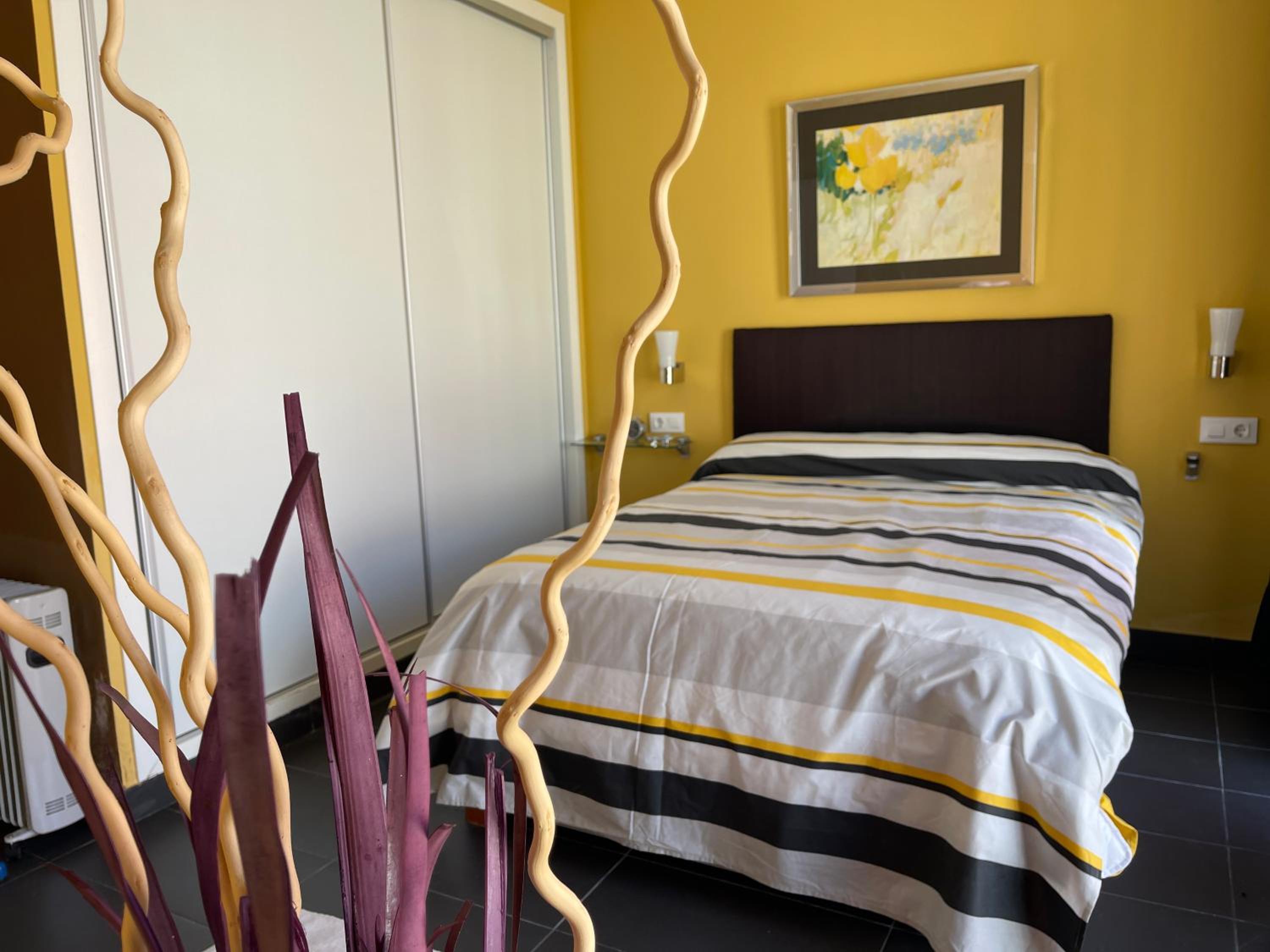 Apartamento con vista a la piscina