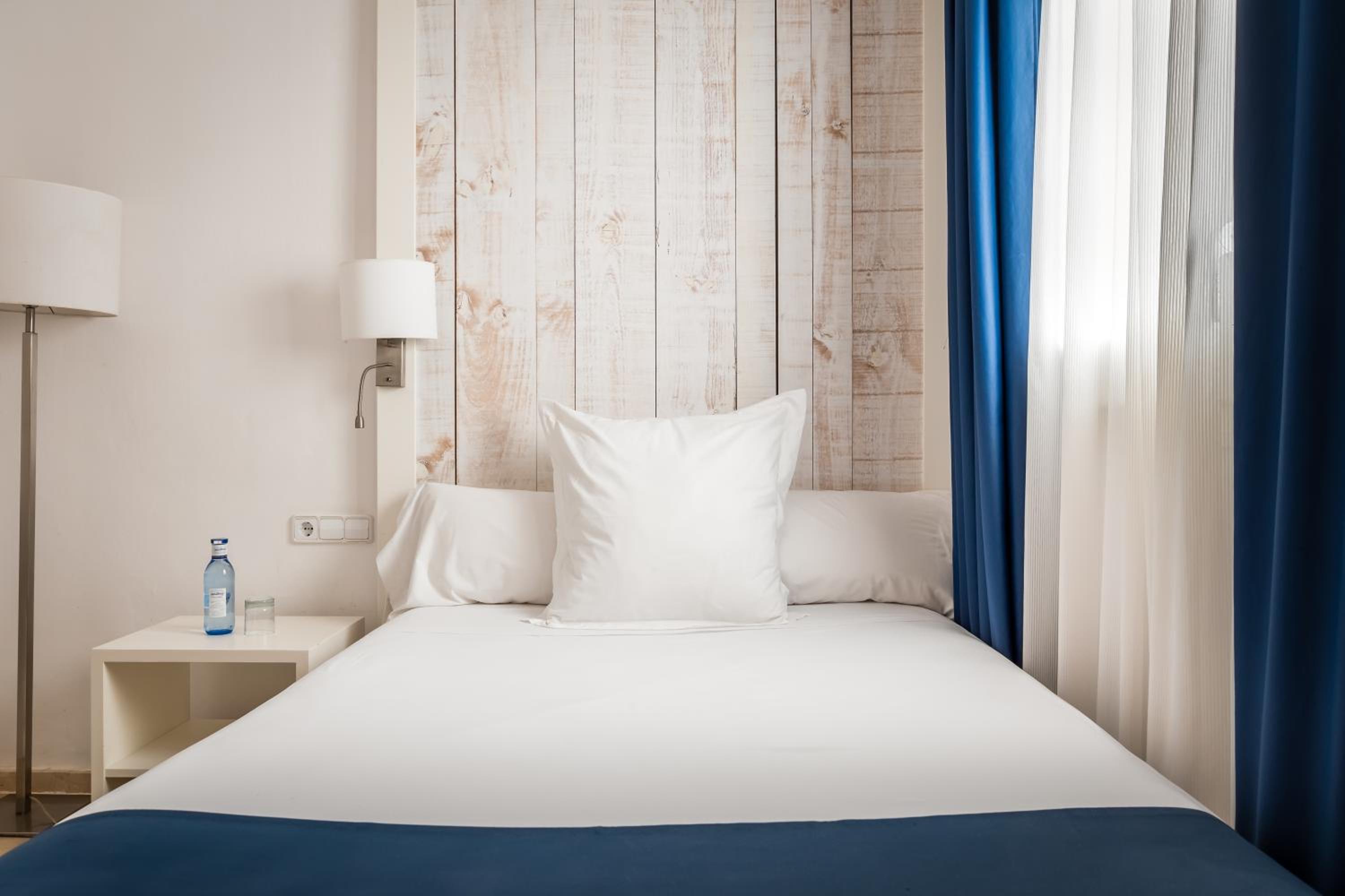 Standard Single Room photo 3