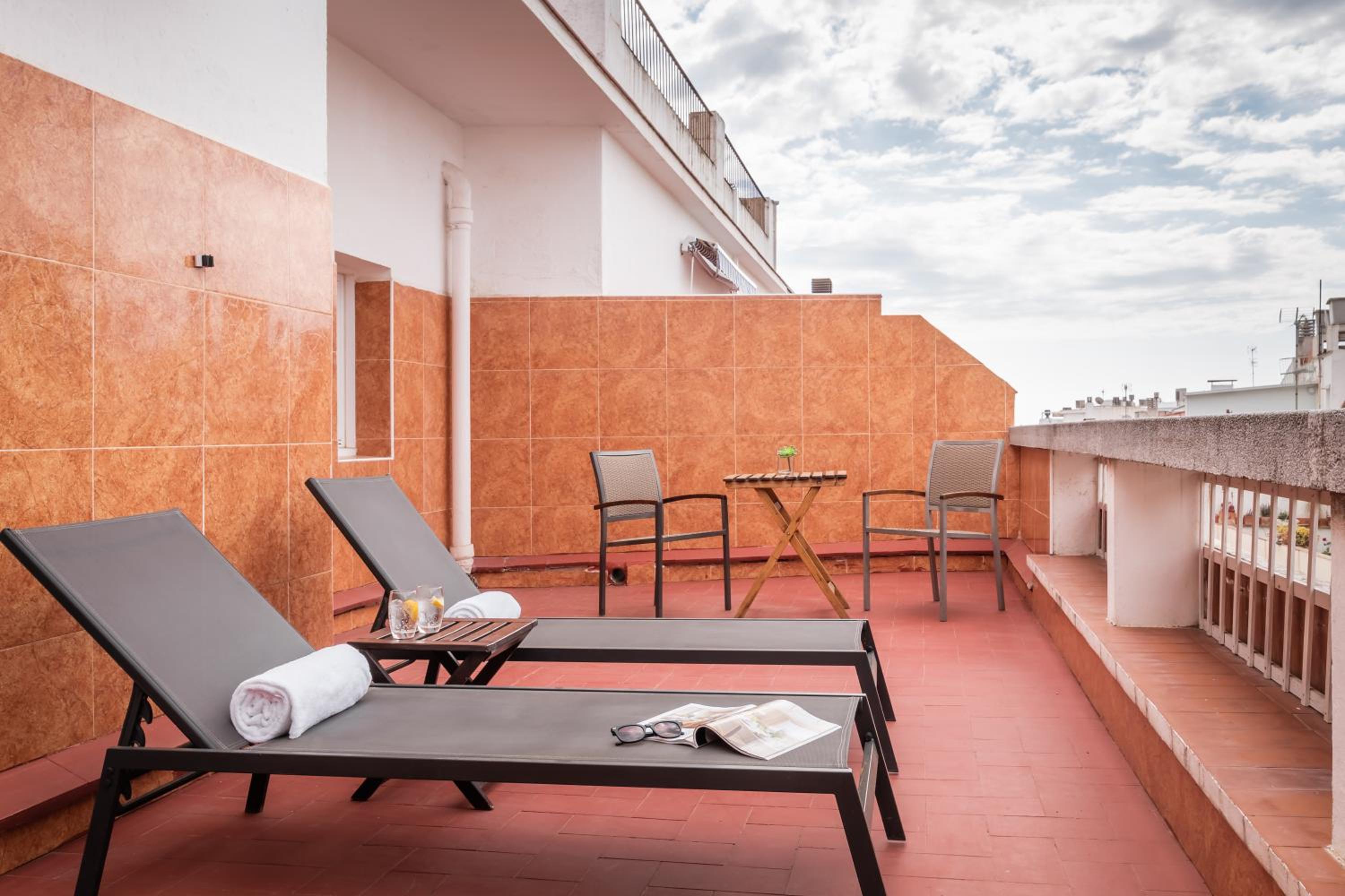 Double Room with Terrace - Photo 5