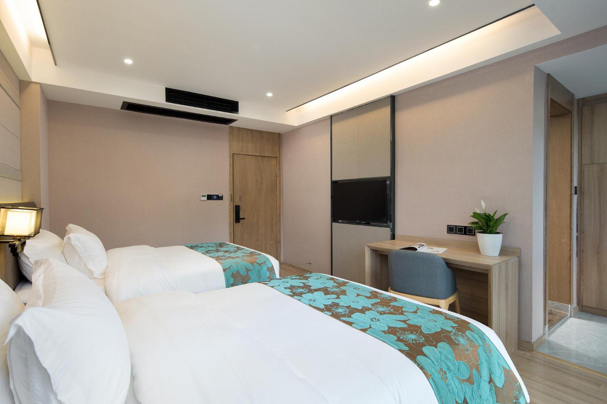 Twin Room with Theme photo 2
