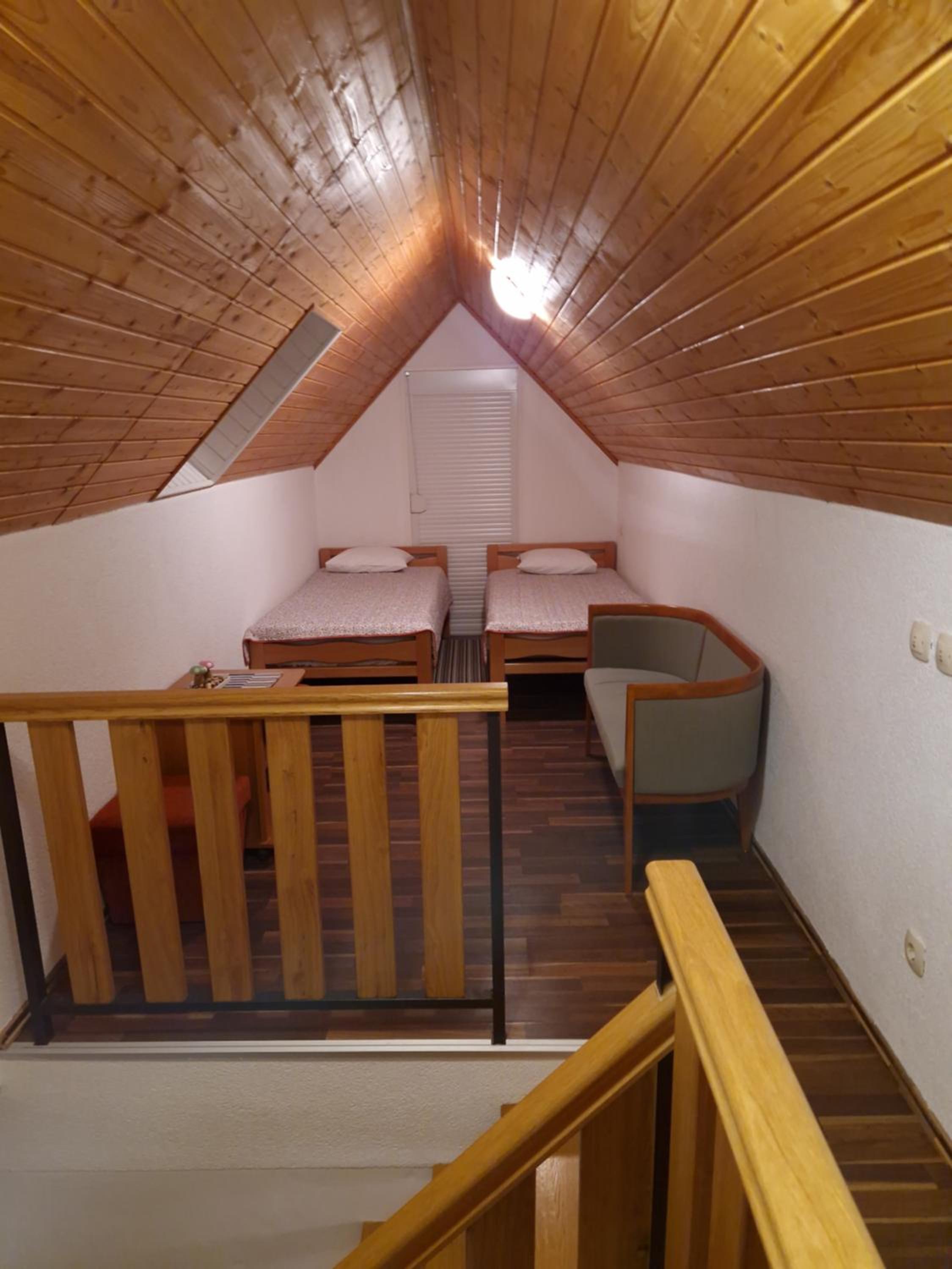 Duplex Quadruple Room photo 3