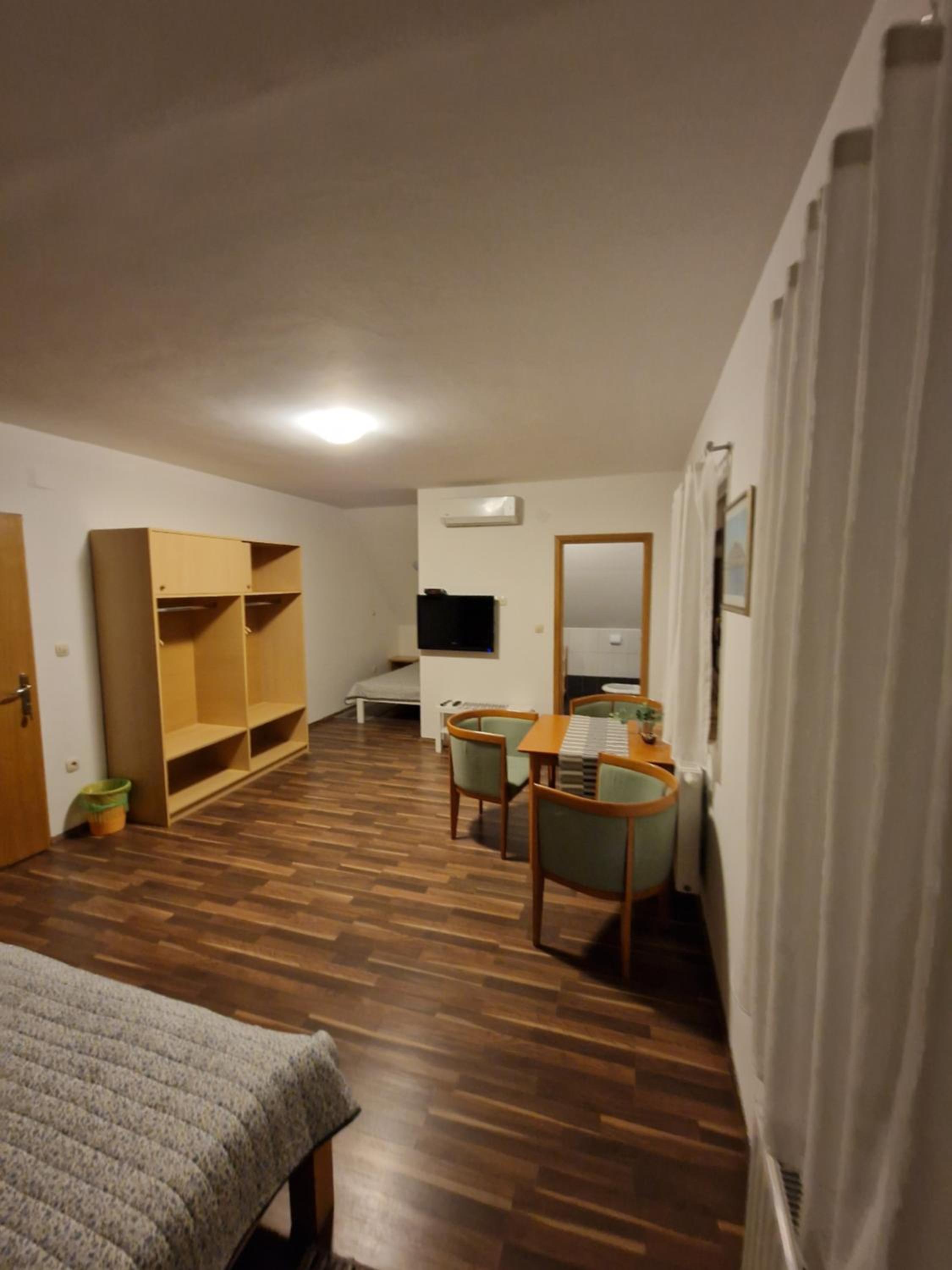 Superior Triple Room photo 2