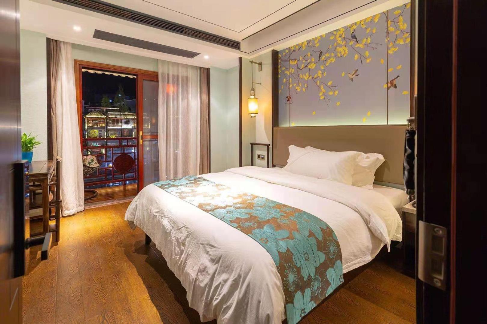 Deluxe Double Room with River View photo 3