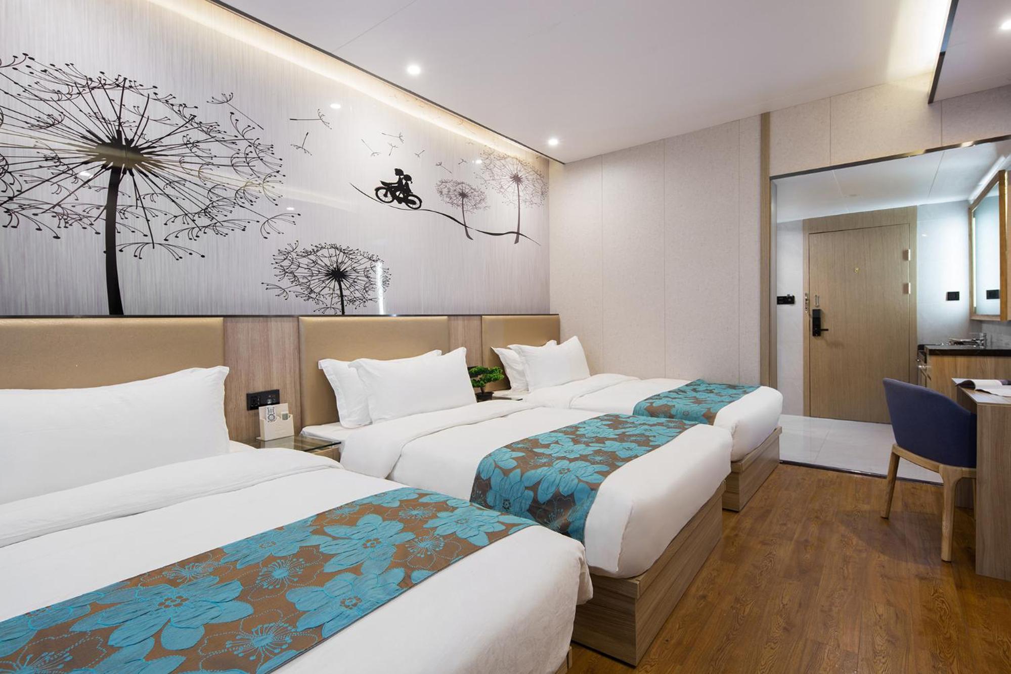 Business Triple Room photo 3