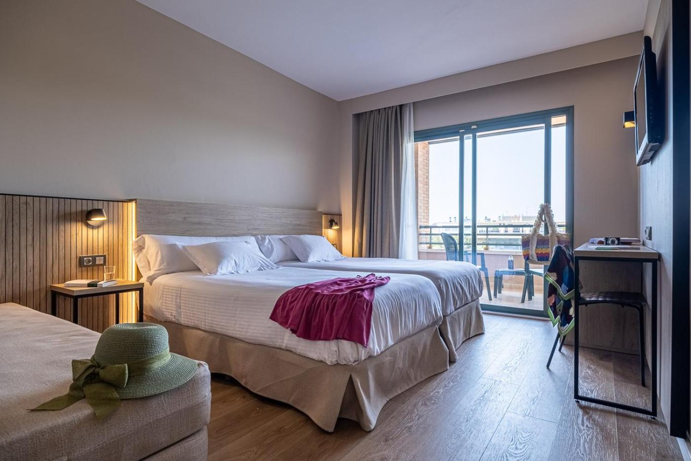 Superior Room with Terrace - Photo 1