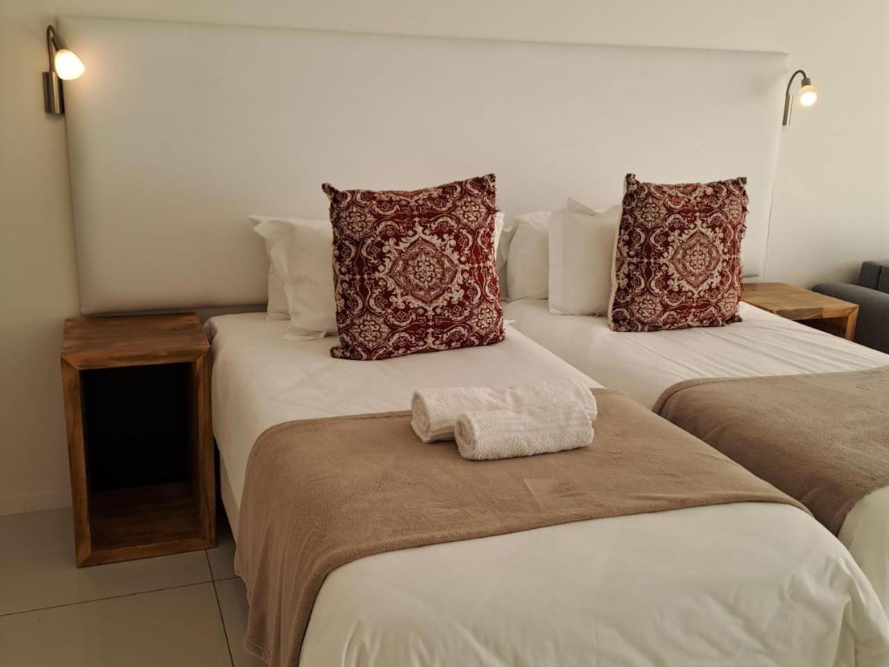 Deluxe Suite with Sea View