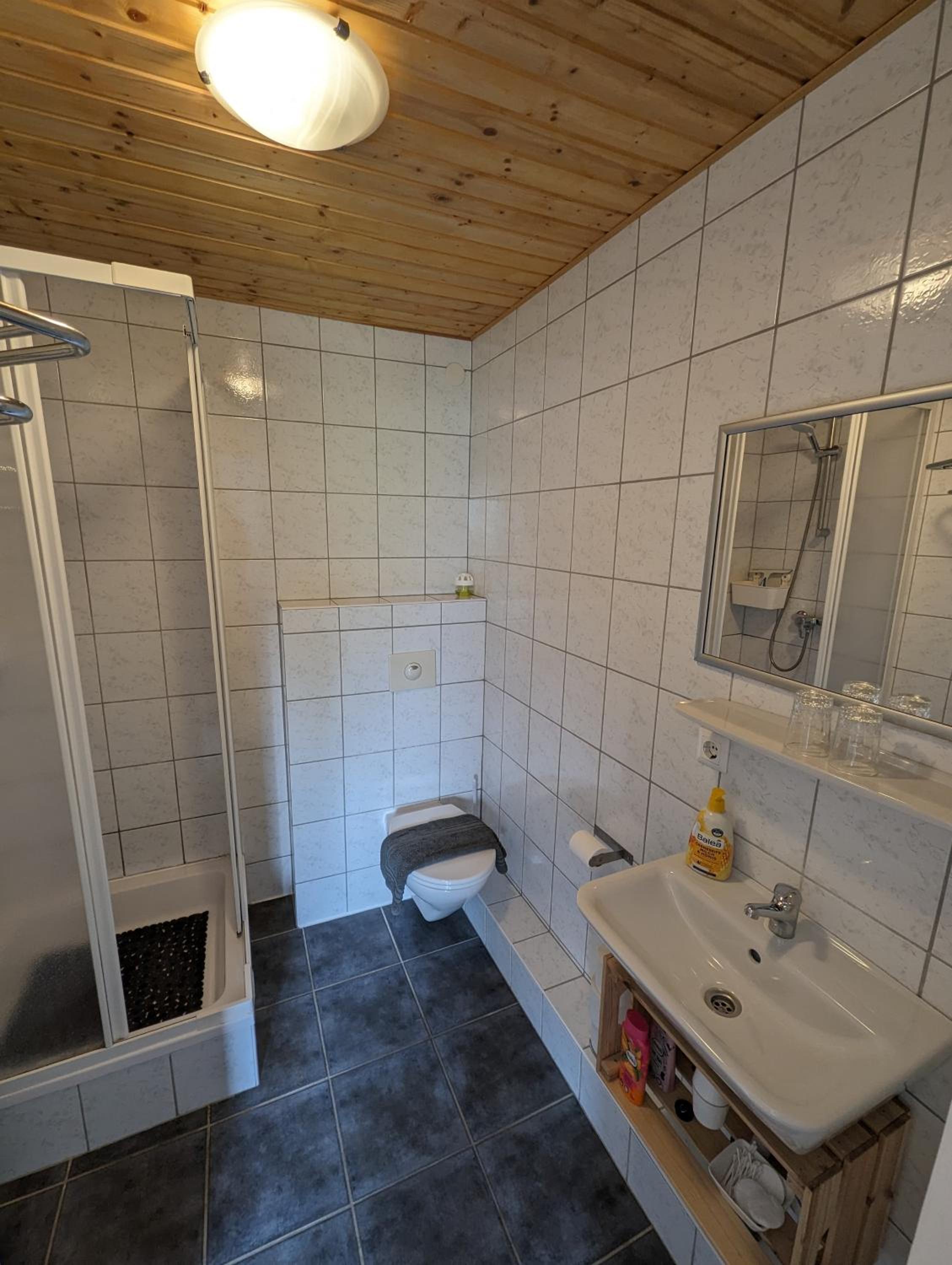 Double Room with Private Bathroom photo 2