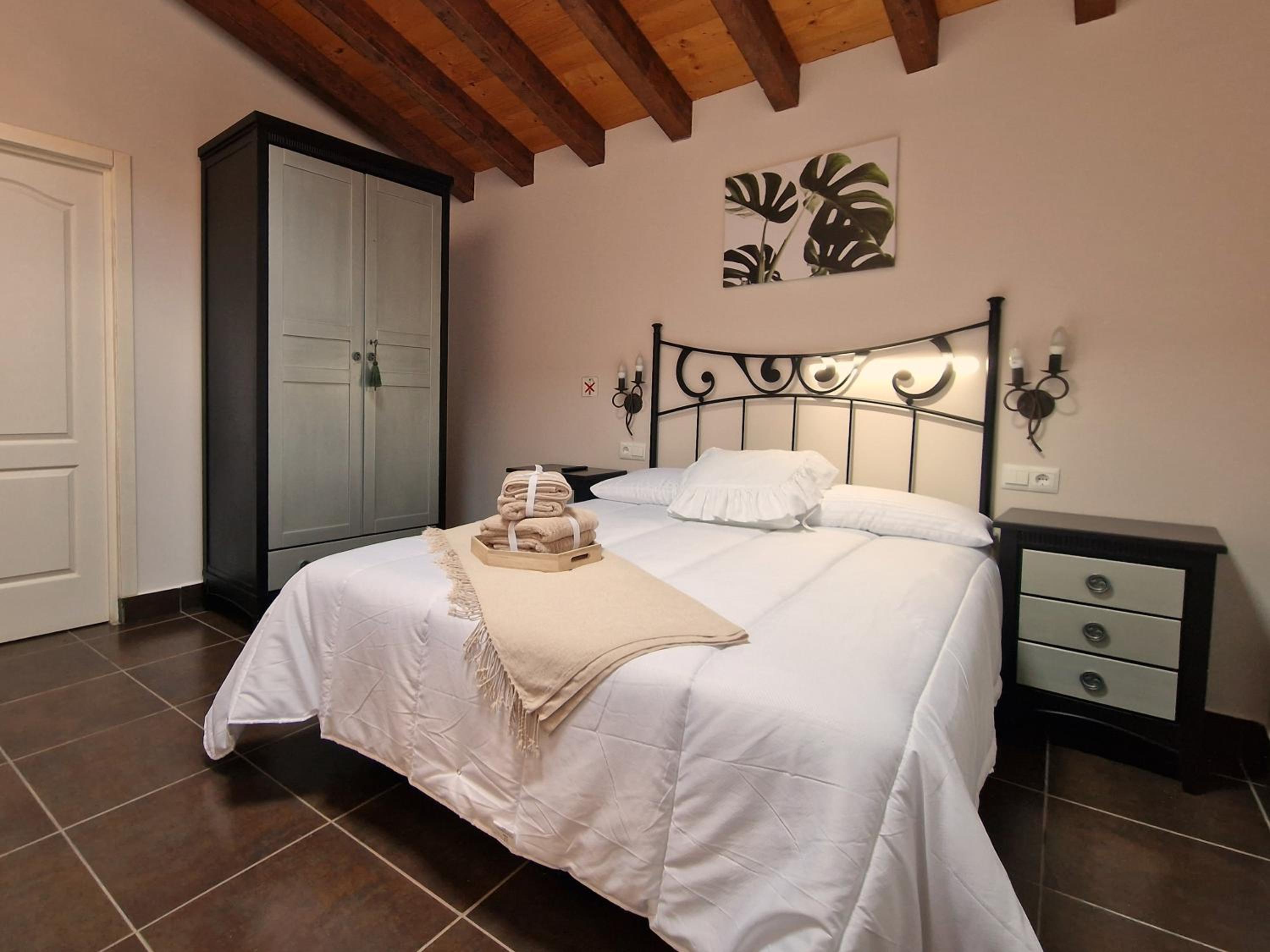Habitación Doble con Baño Privado