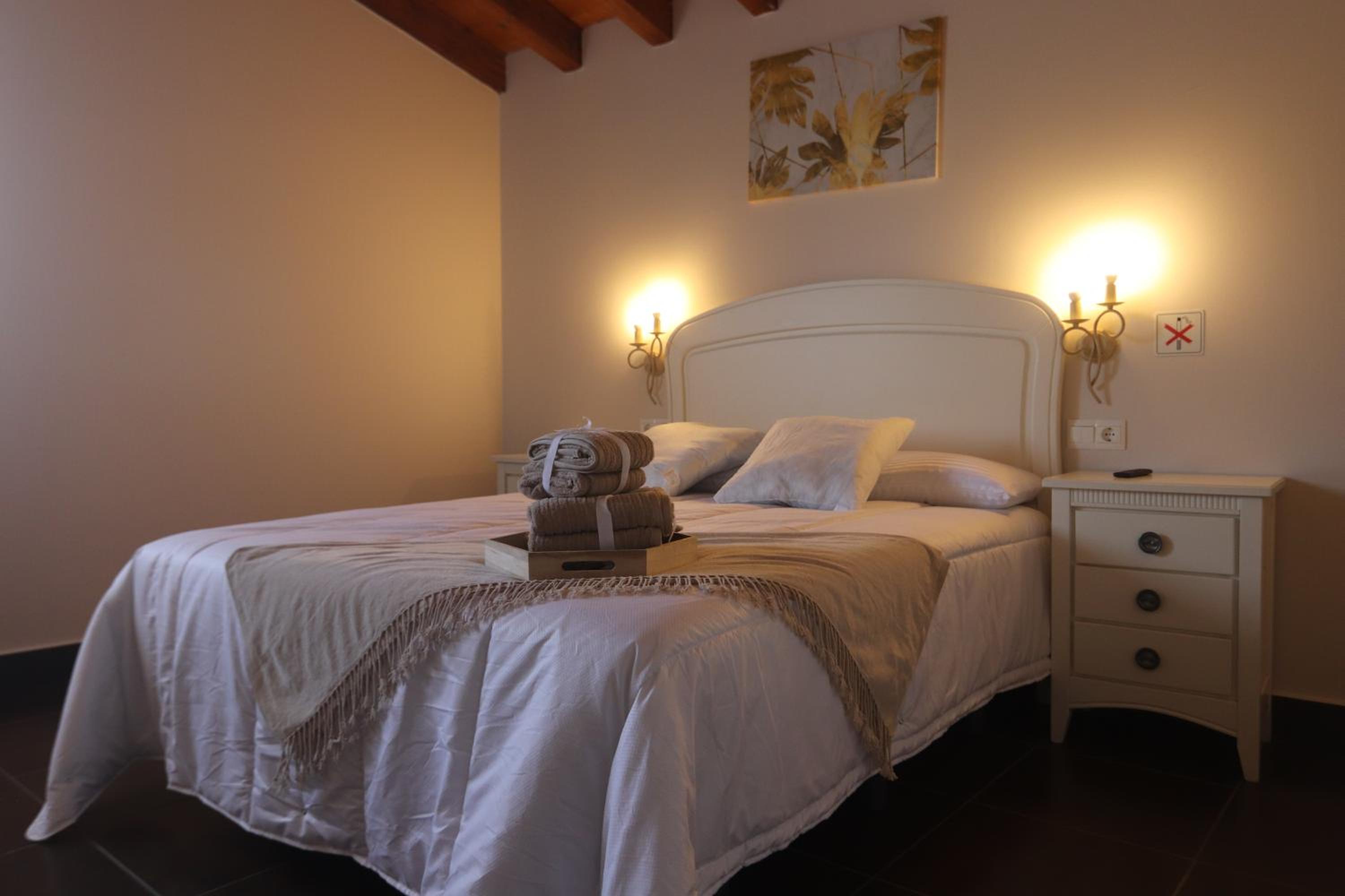 Habitación Doble con Baño Privado