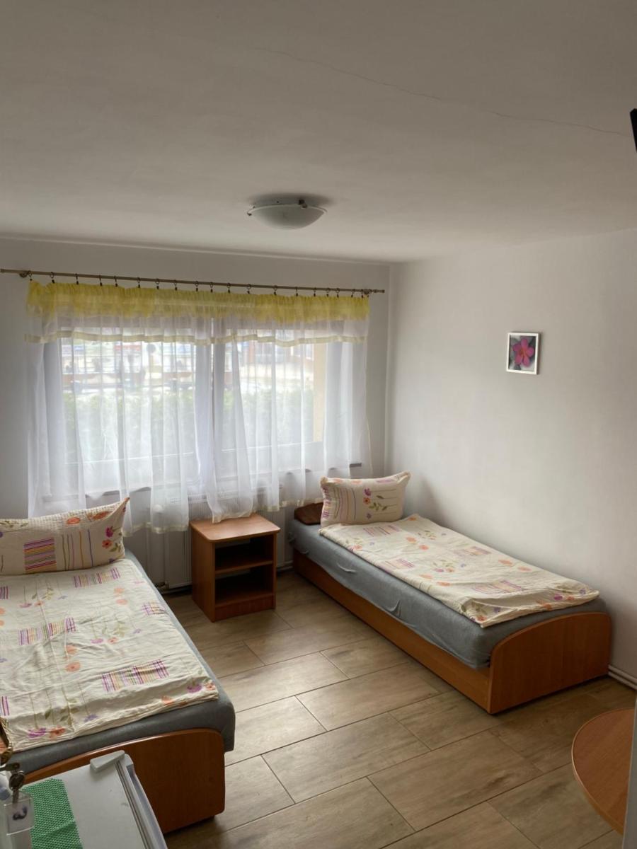 Double Room with Private External Bathroom photo 1
