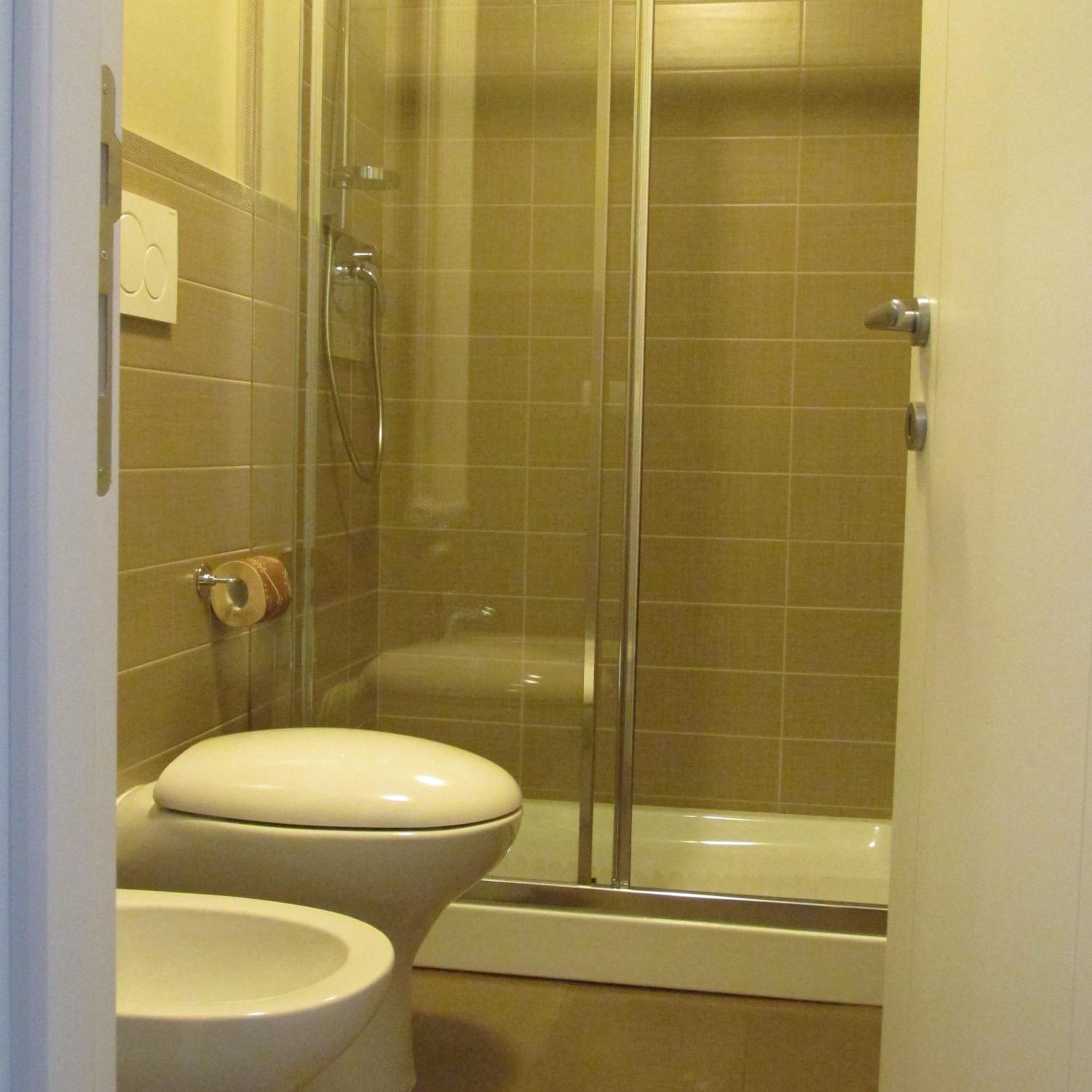 Two-Bedroom Apartment (4 Adults) photo 3