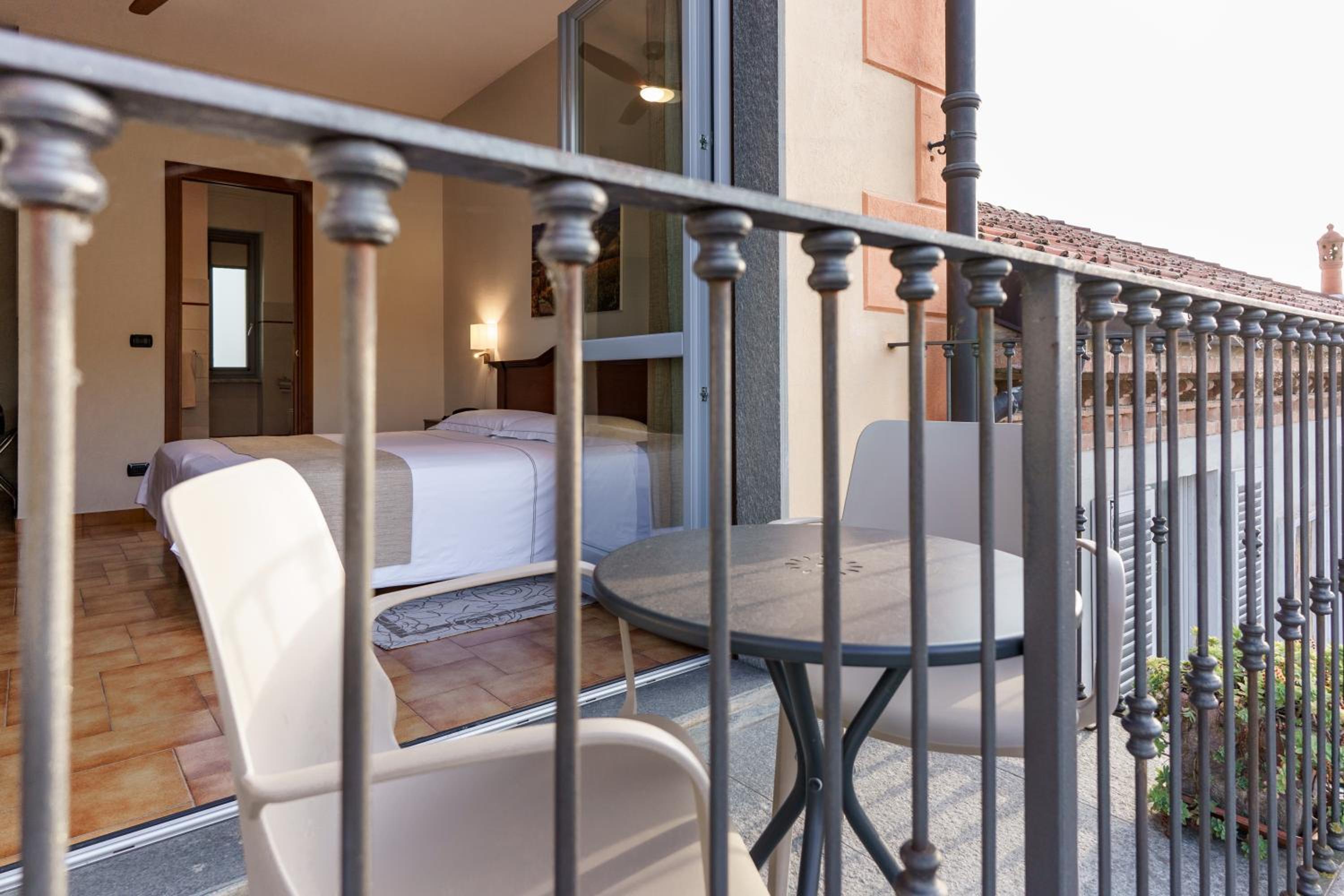 Superior Double Room - Photo 4