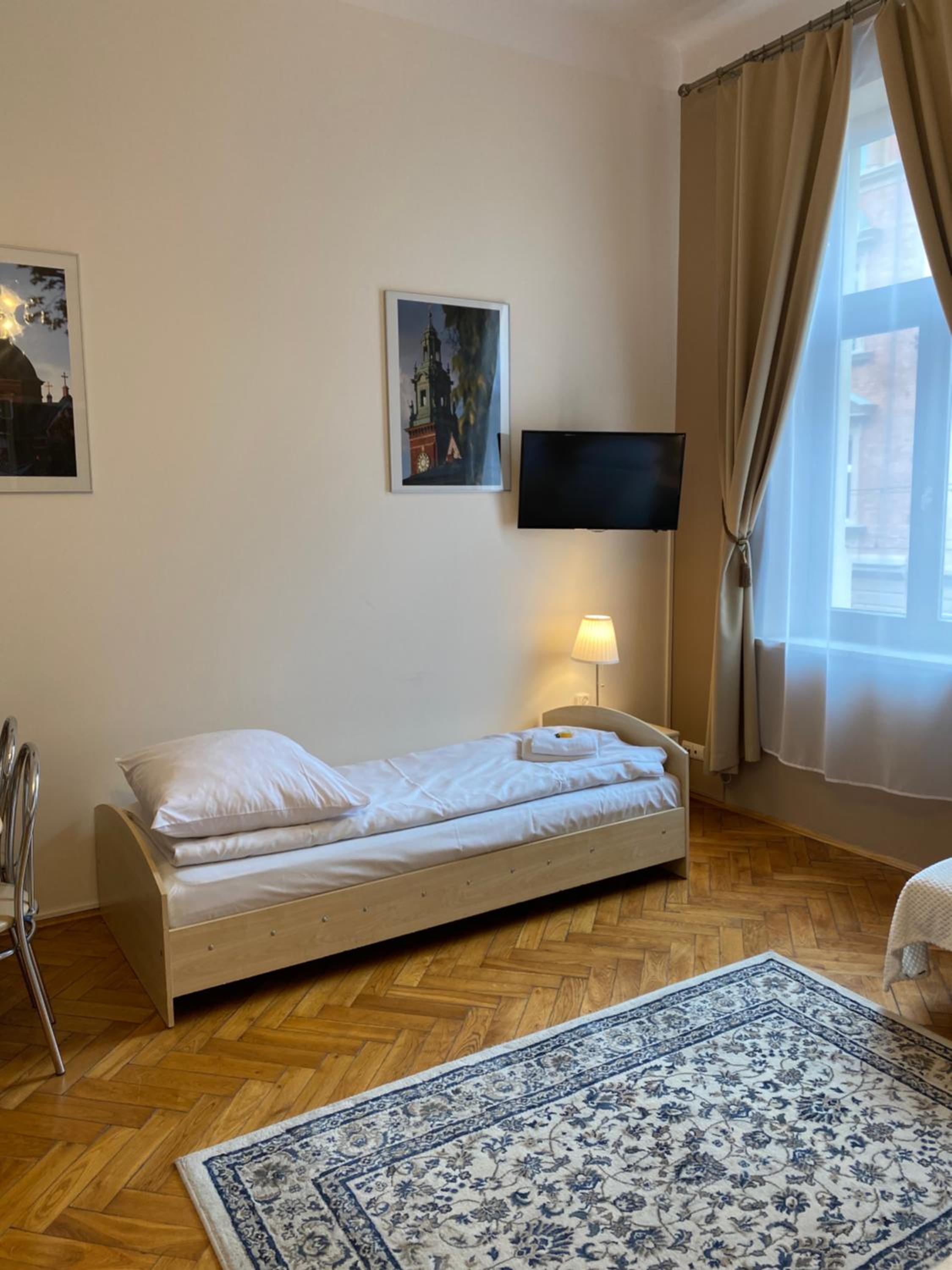 Triple Room - Photo 6