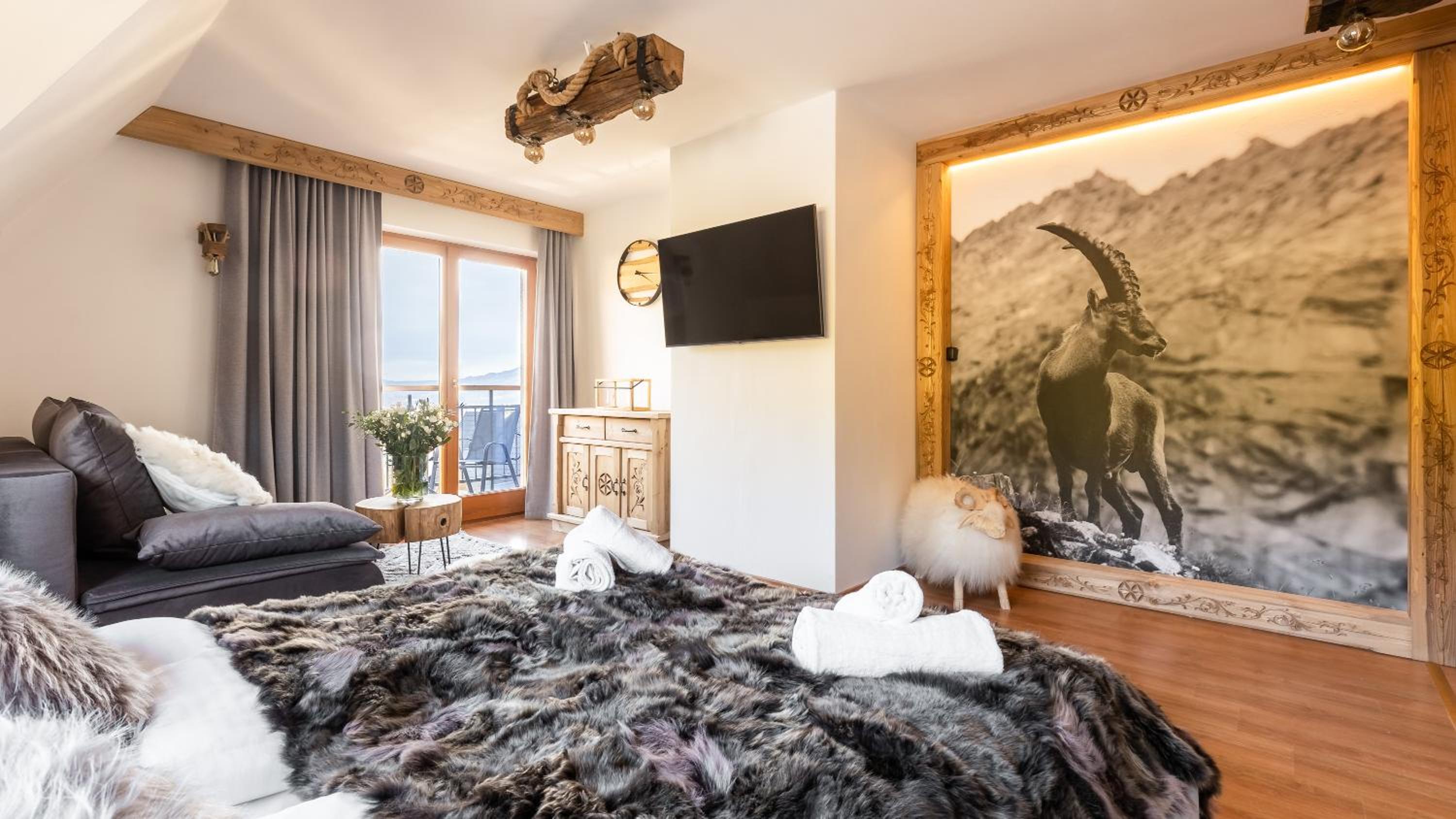 Premium Quadruple Room