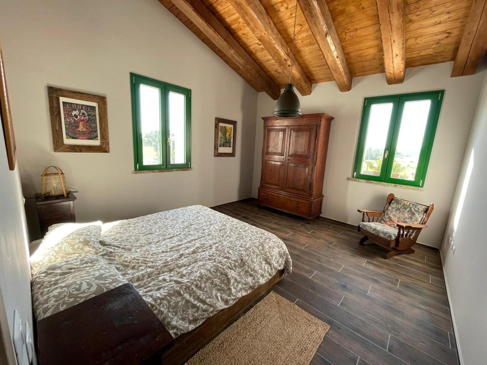 Villa with Garden View