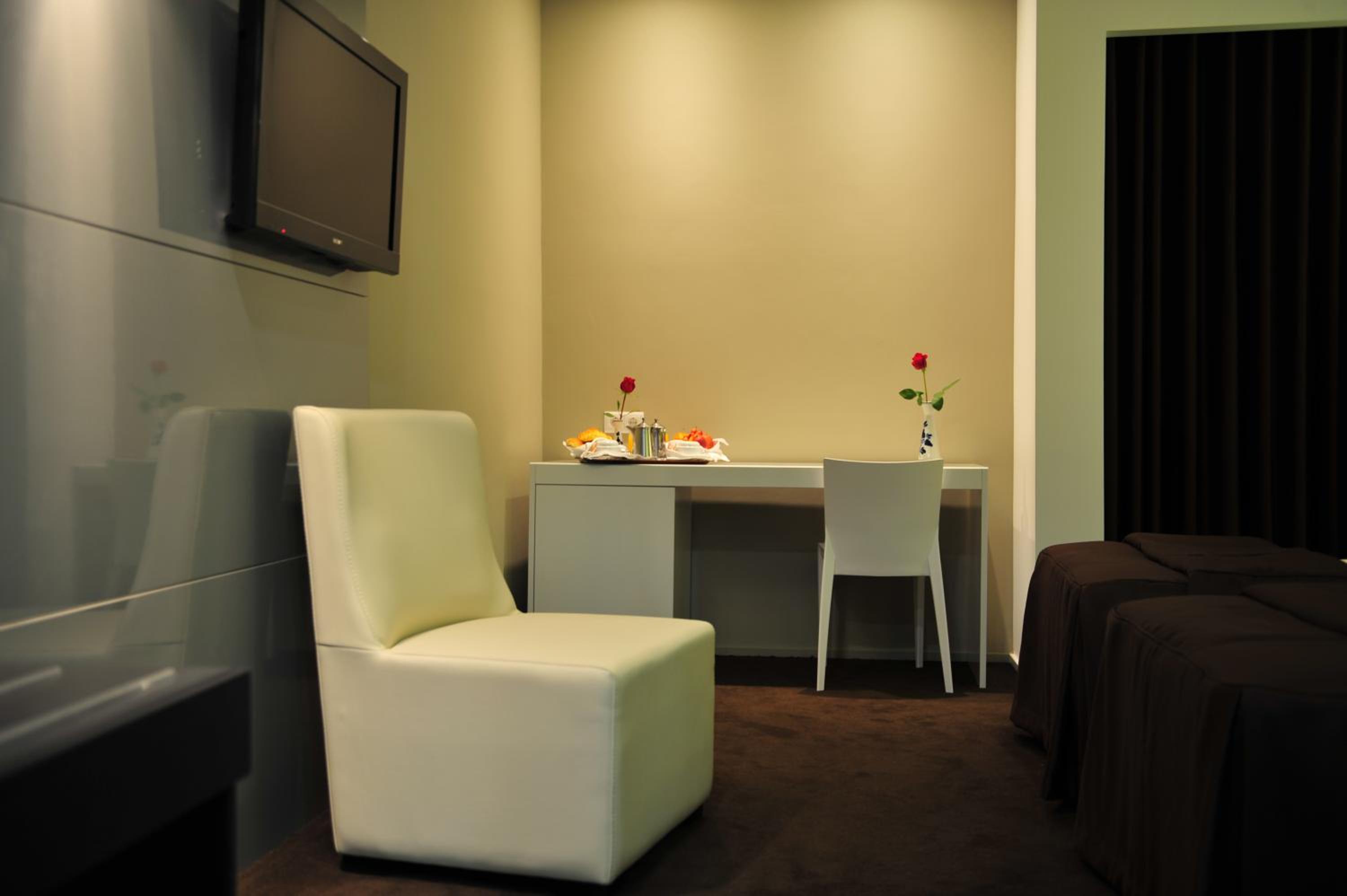 Economic Room - Photo 24