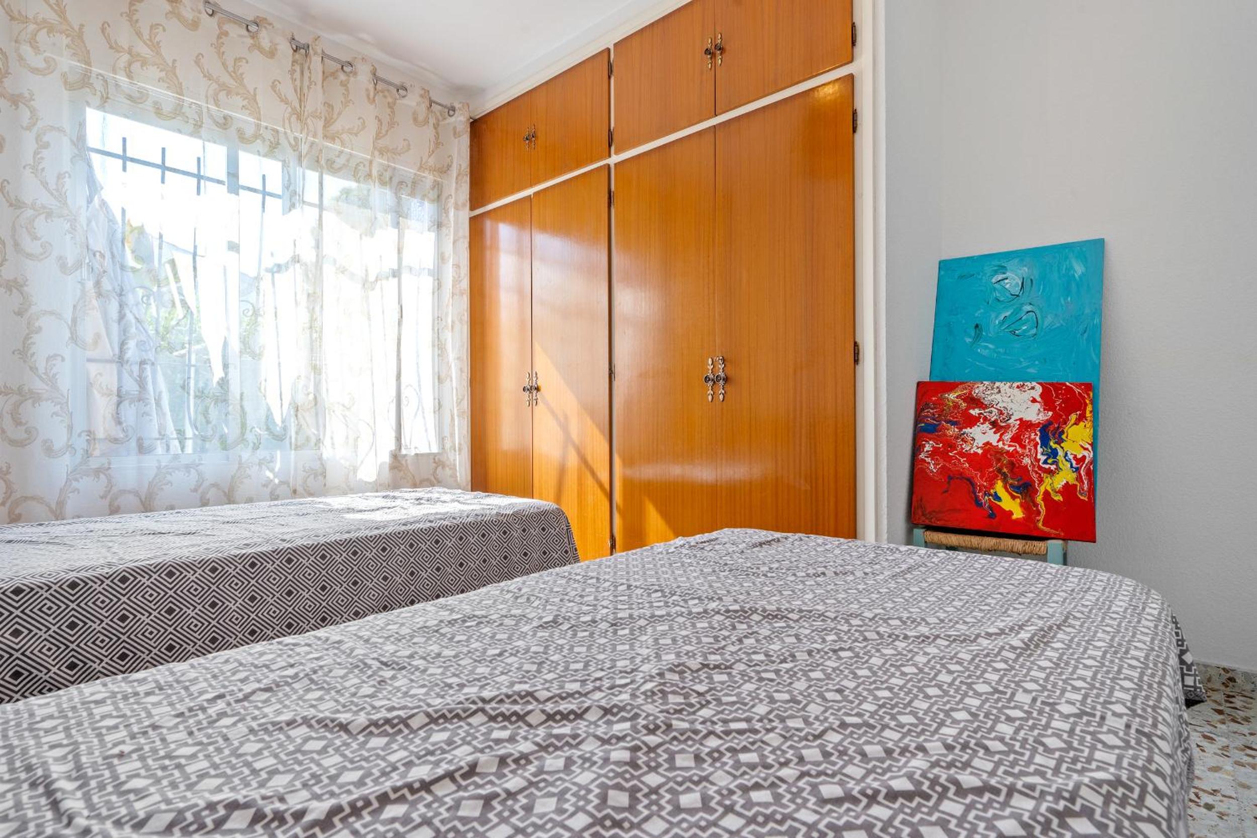 Three-Bedroom House photo 2
