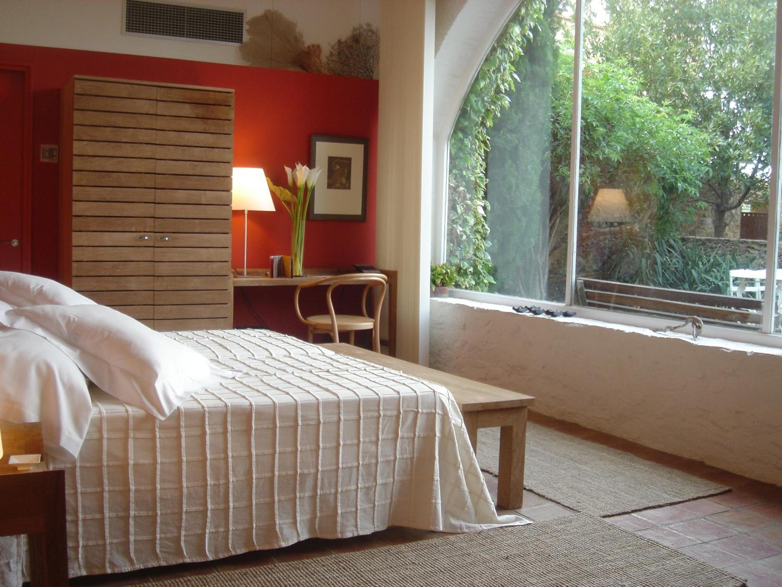Studio with Garden View